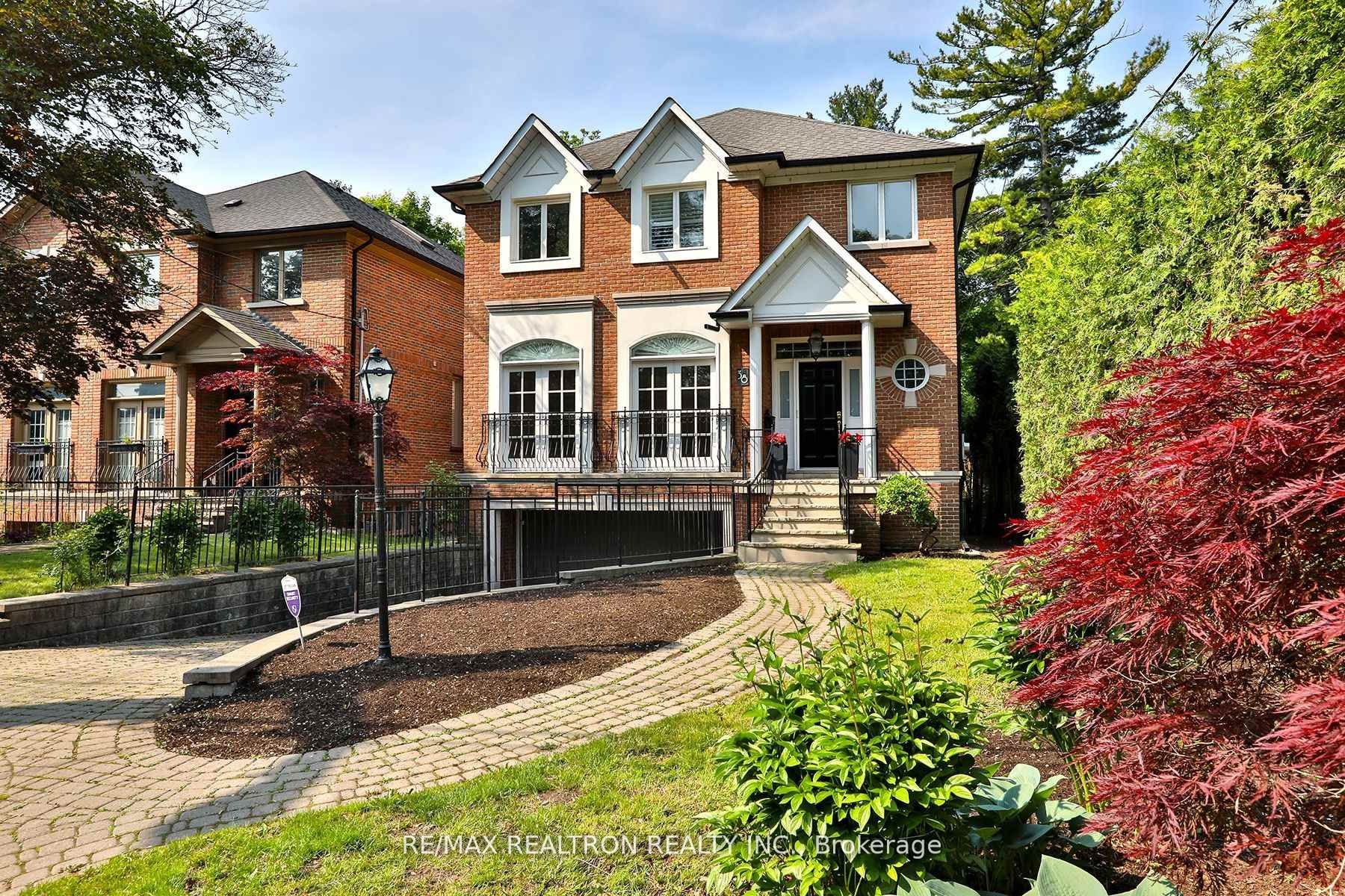 38 GWENDOLEN Crescent, Toronto, ON M2N 2L7