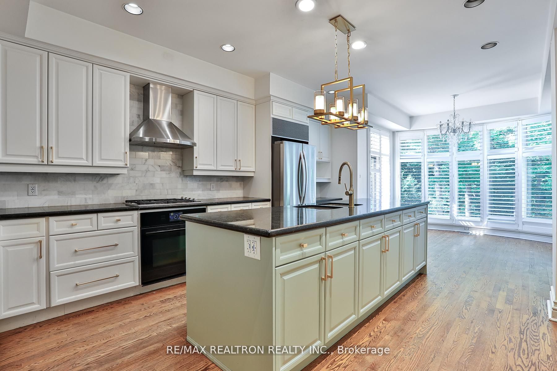38 GWENDOLEN Crescent, Toronto, ON M2N 2L7 photo 4