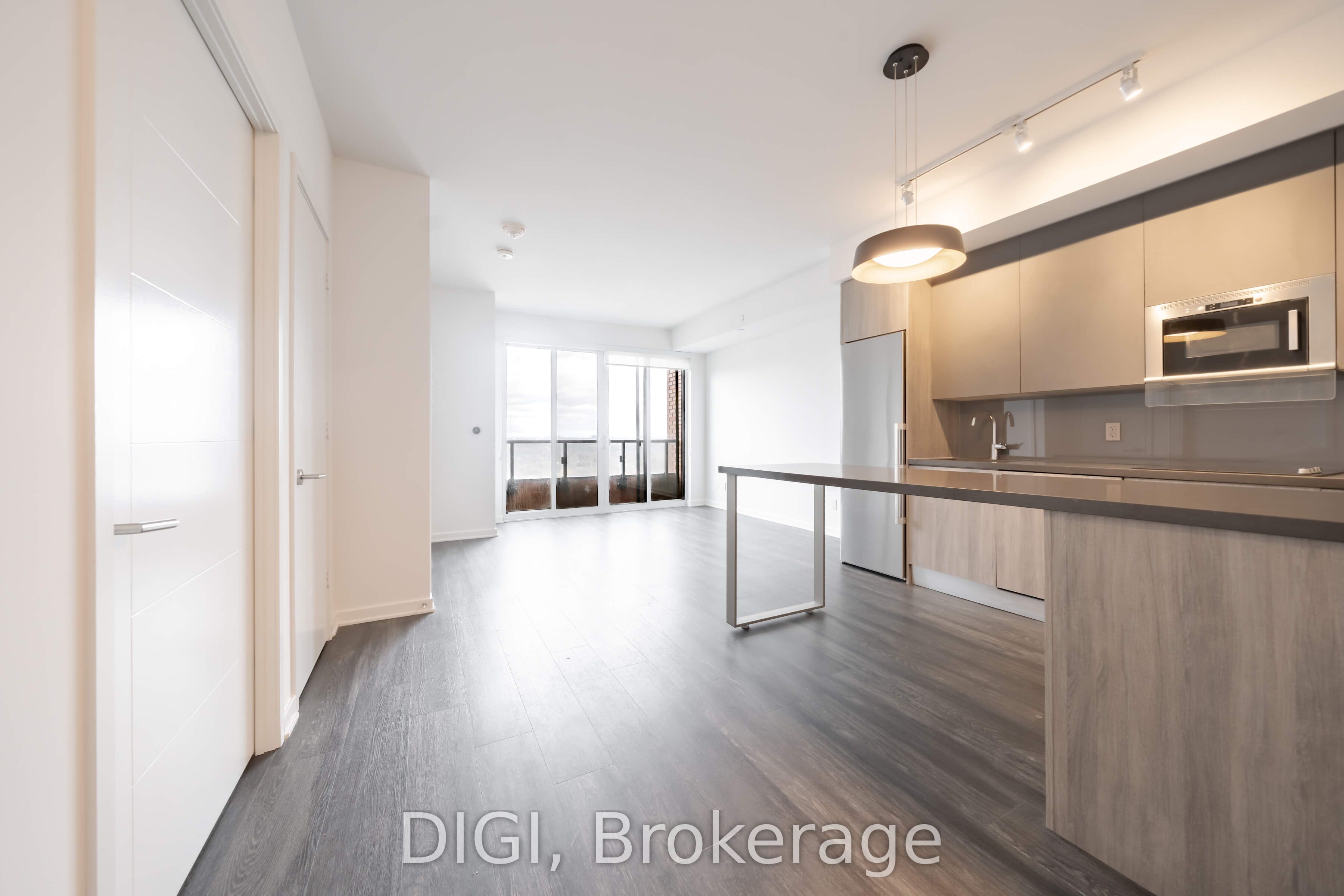 25 Selby Street 4808, Toronto, ON M4Y 0E6