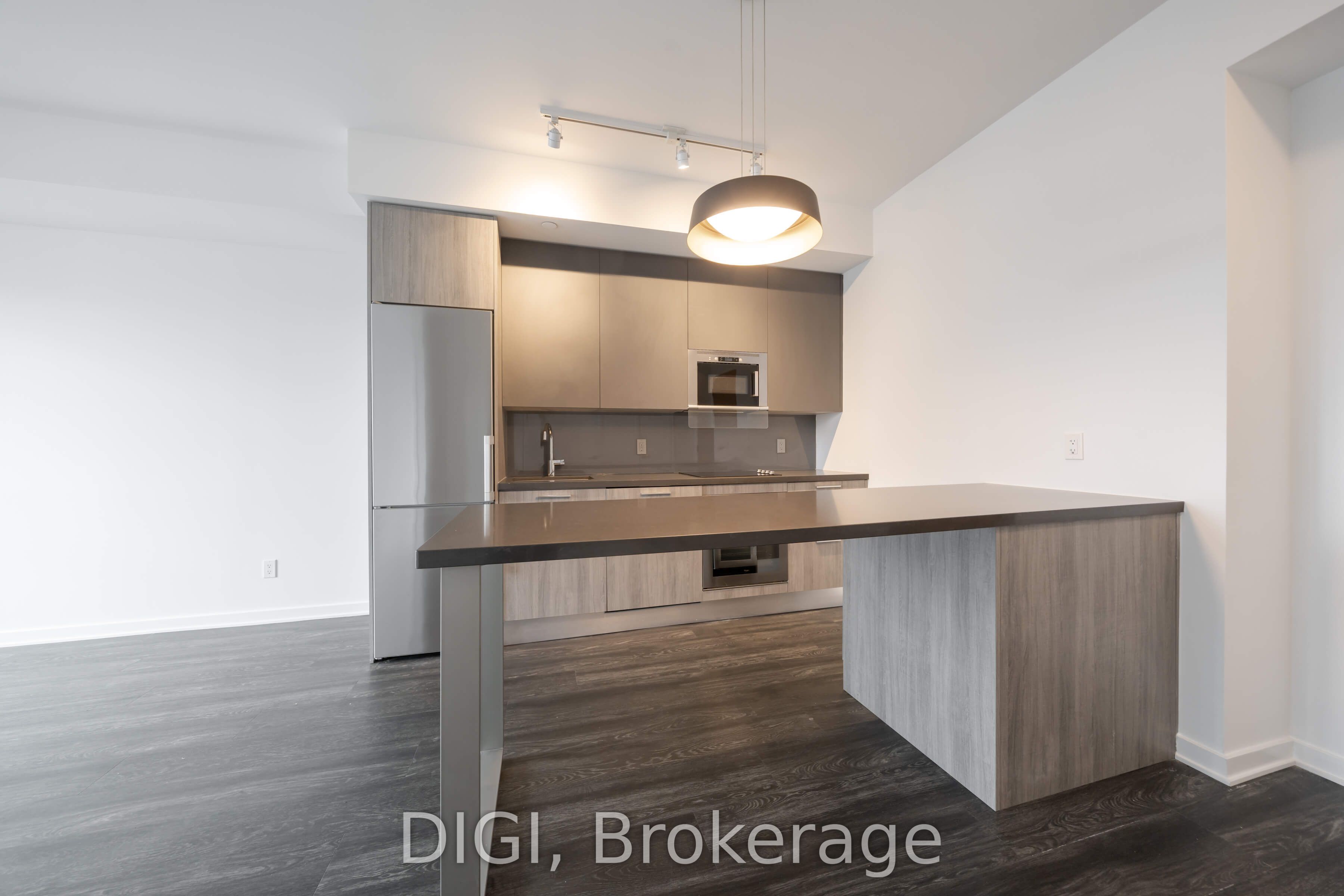 25 Selby Street 4808, Toronto, ON M4Y 0E6 photo 3