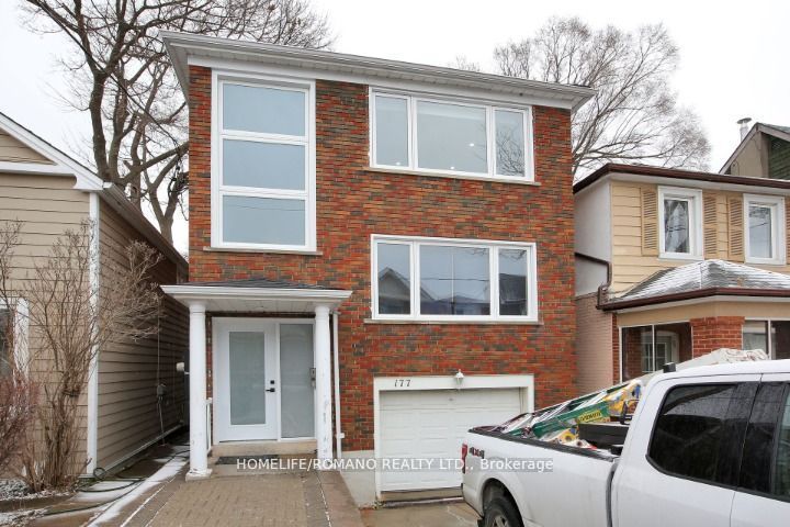 177 Robina Avenue C, Toronto, ON M6C 3Y8