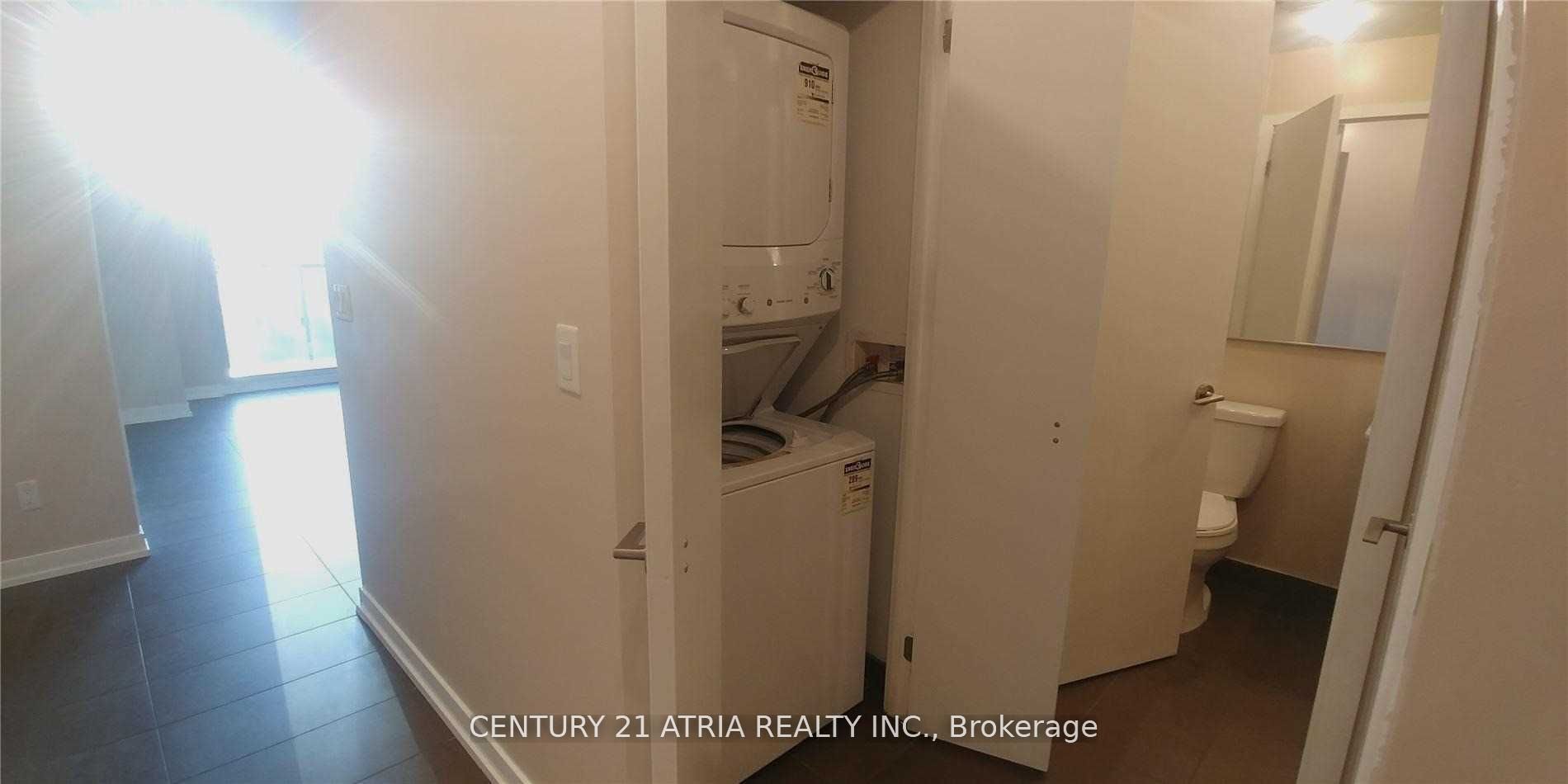 170 Fort York Boulevard 806, Toronto, ON M5V 0E6 photo 5