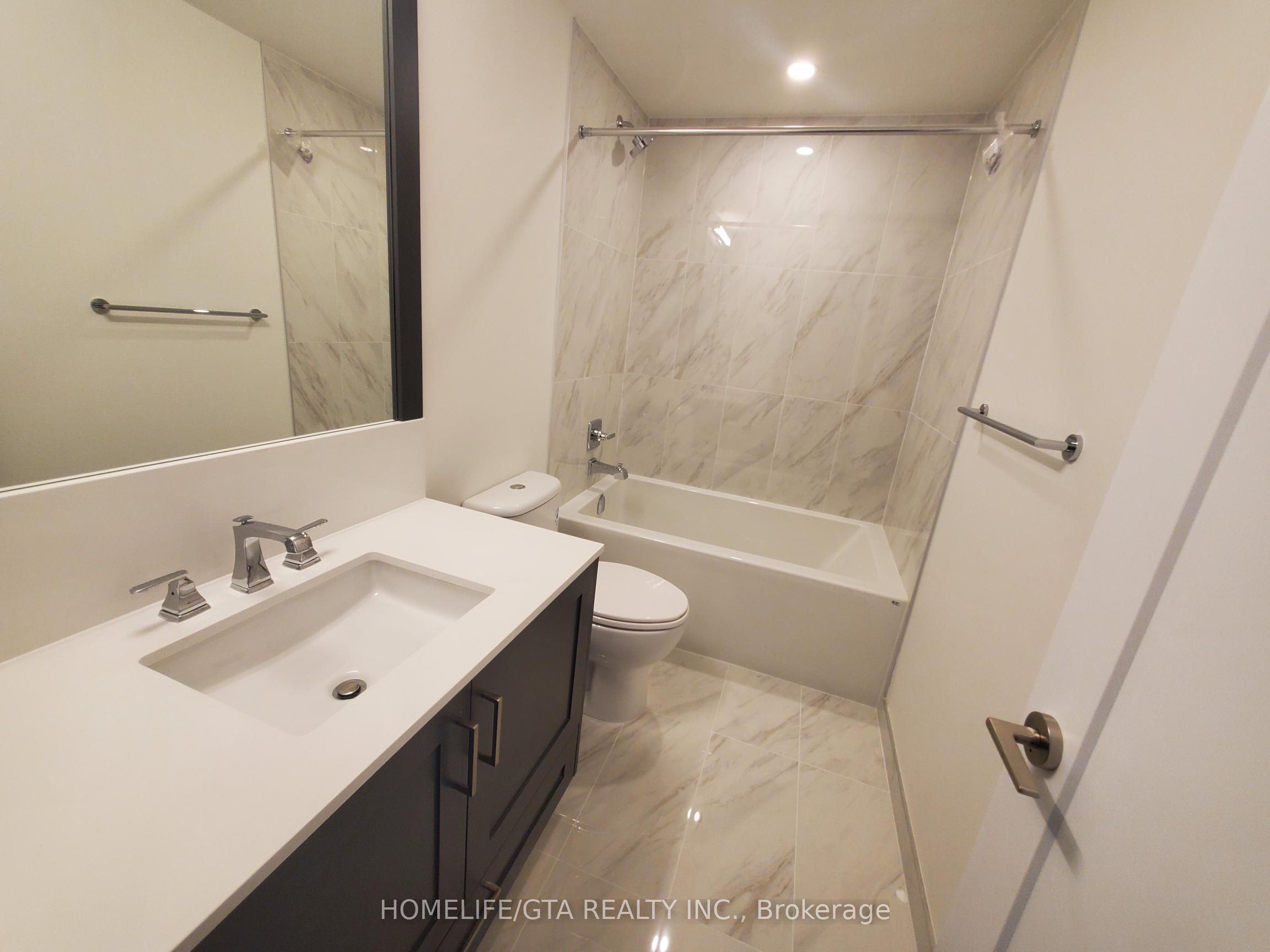 25 Adra Grado Way 819, Toronto, ON M2J 0H6 photo 5