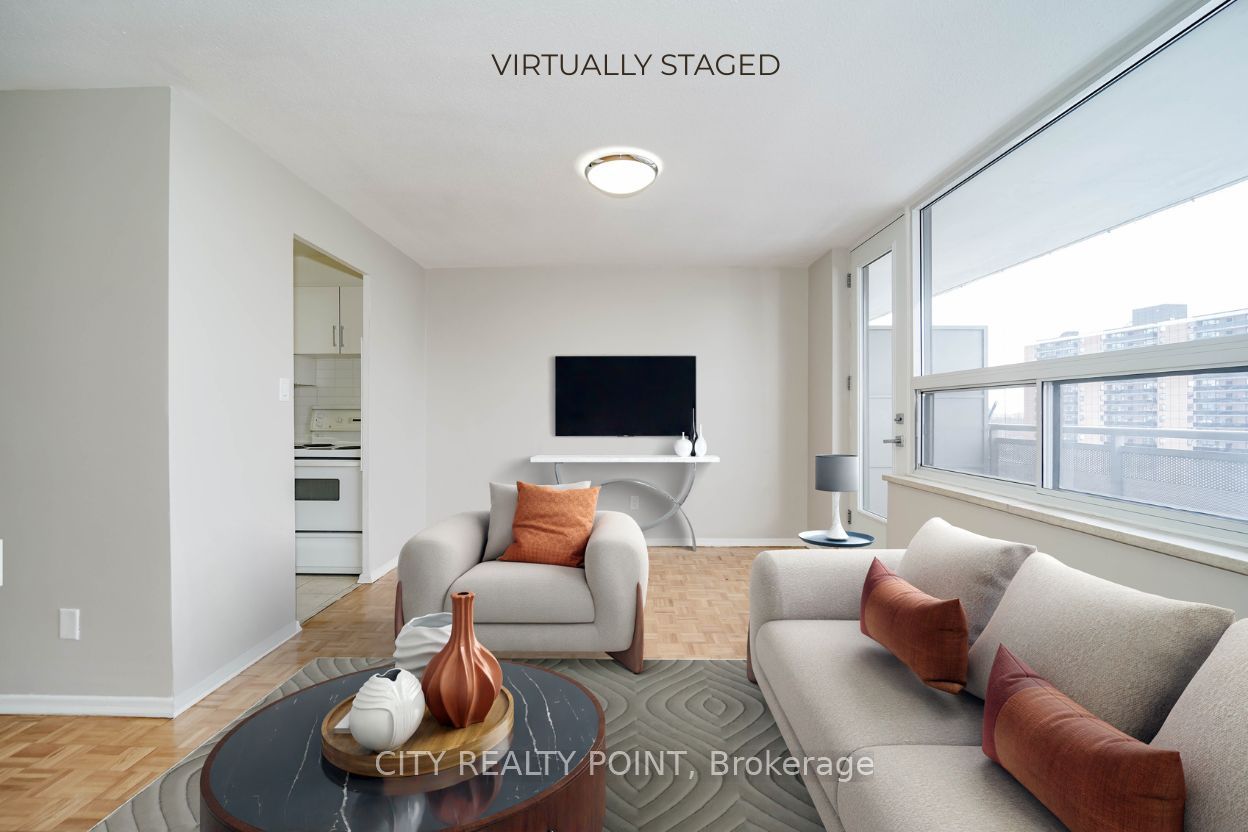 6200 Bathurst Street 503, Toronto, ON M2R 2A3