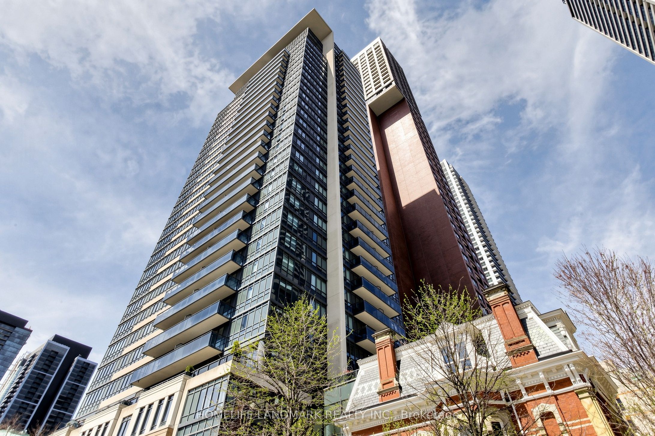 28 Linden Street 1408, Toronto, ON M4Y 0A4