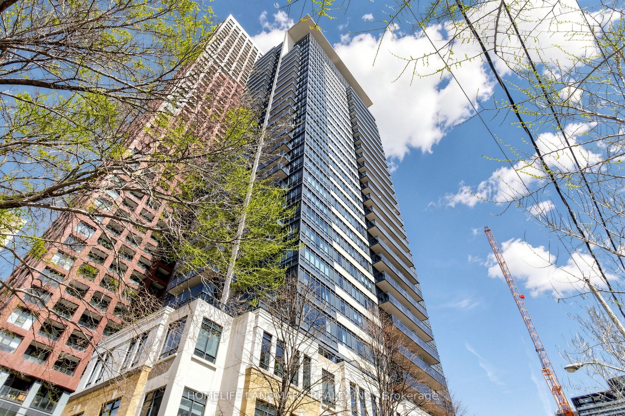 28 Linden Street 1408, Toronto, ON M4Y 0A4 photo 2