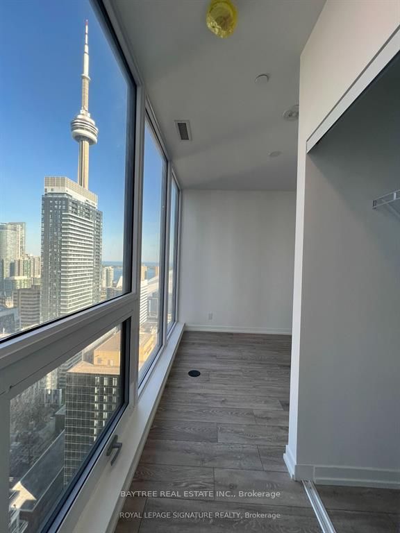 55 Mercer Street 3610, Toronto, ON M5V 0W4 photo 5