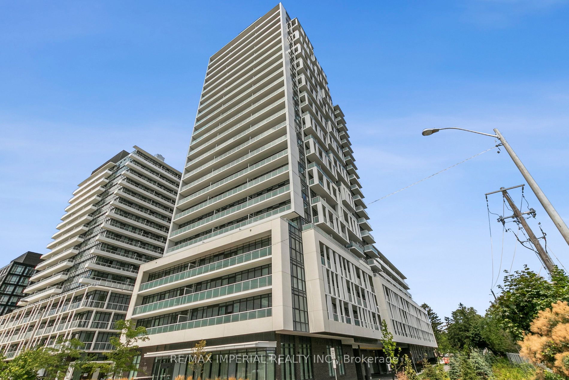 188 Fairview Mall Drive 722, Toronto, ON M2J 0H7