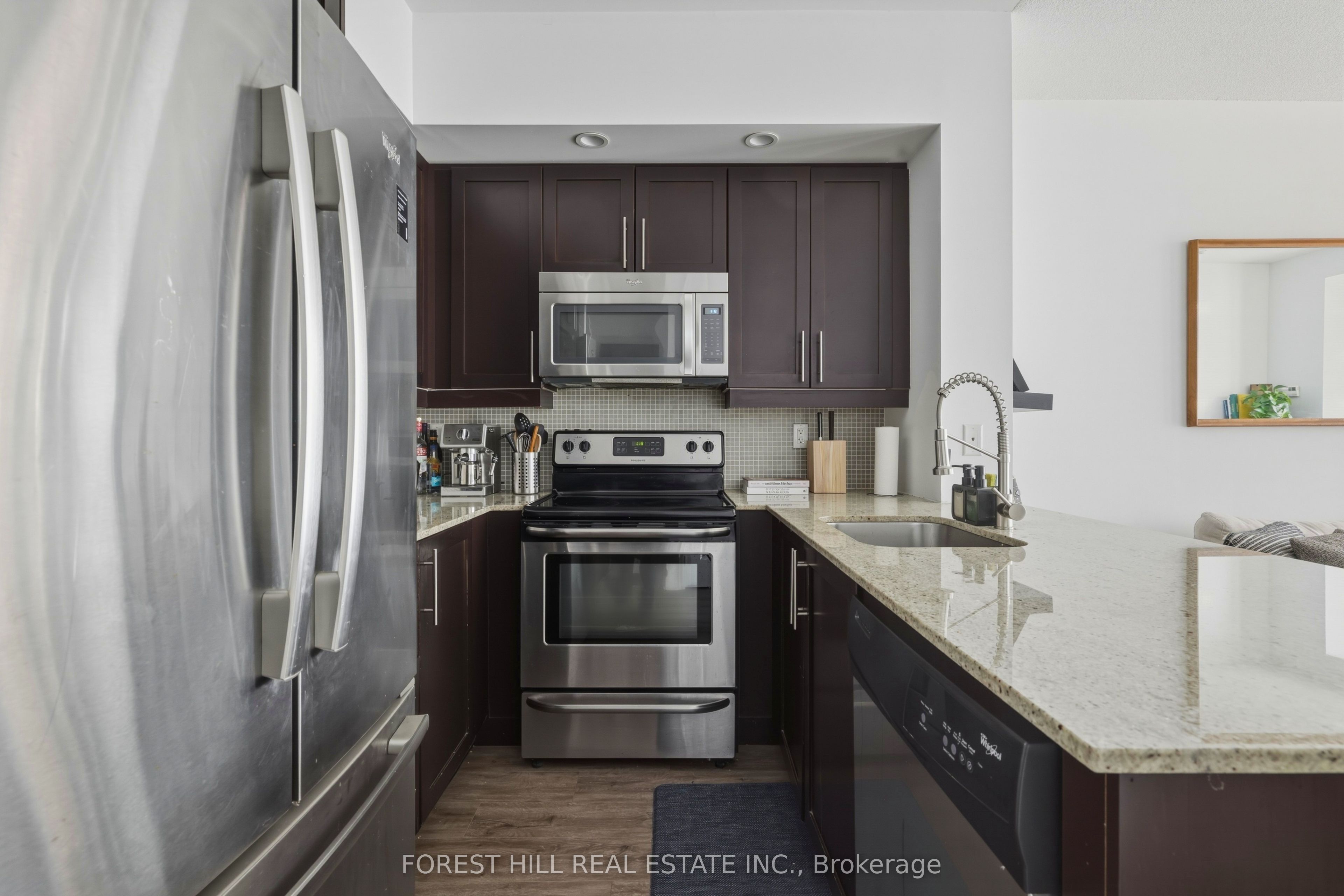 75 East Liberty Street 2207, Toronto, ON M6K 3R3 photo 2