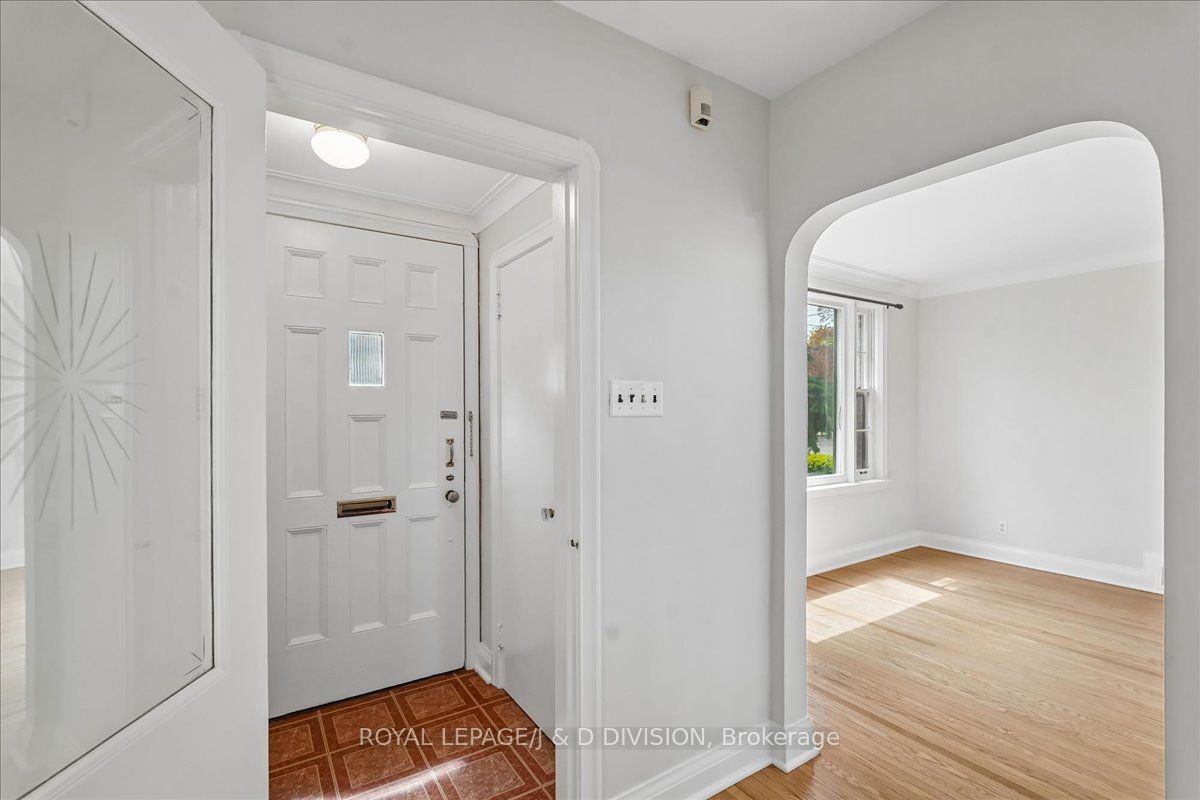 310 Glencairn Avenue, Toronto, ON M5N 1T9 photo 4