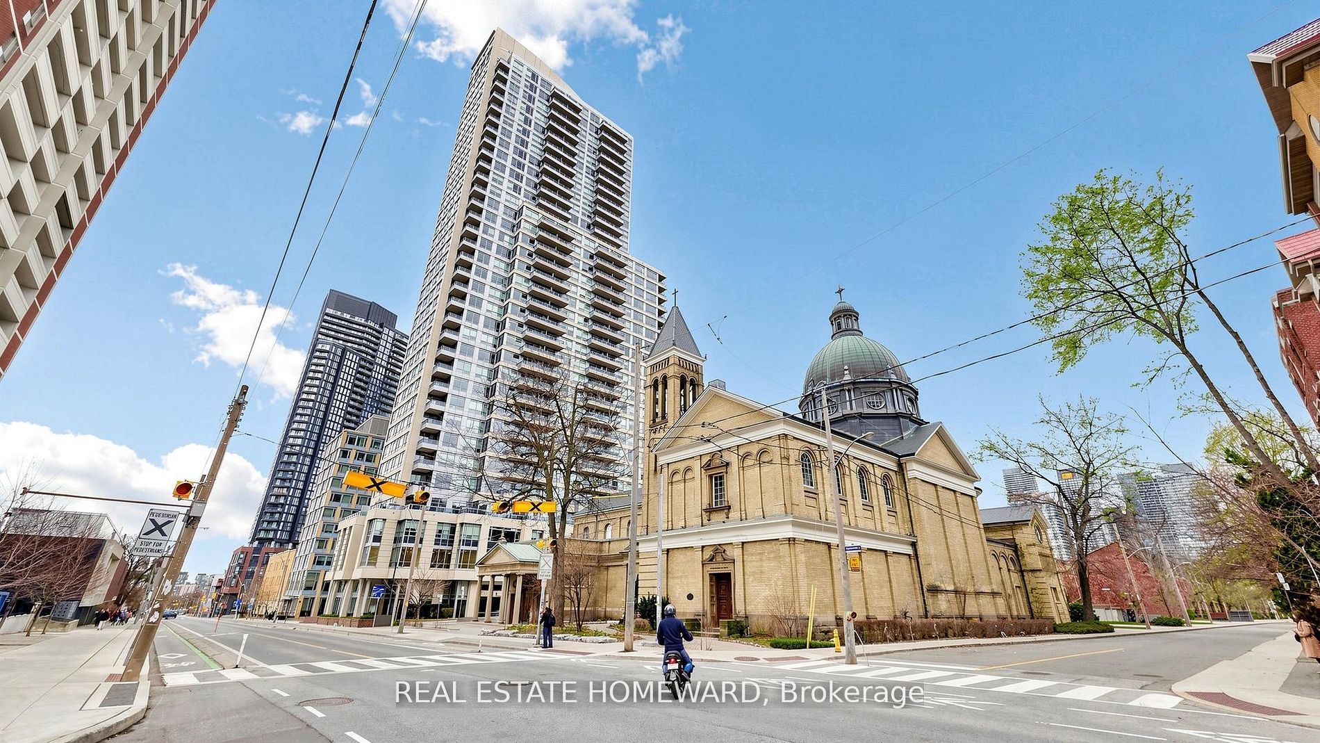 500 Sherbourne Street 503, Toronto, ON M4X 1L1 photo 2
