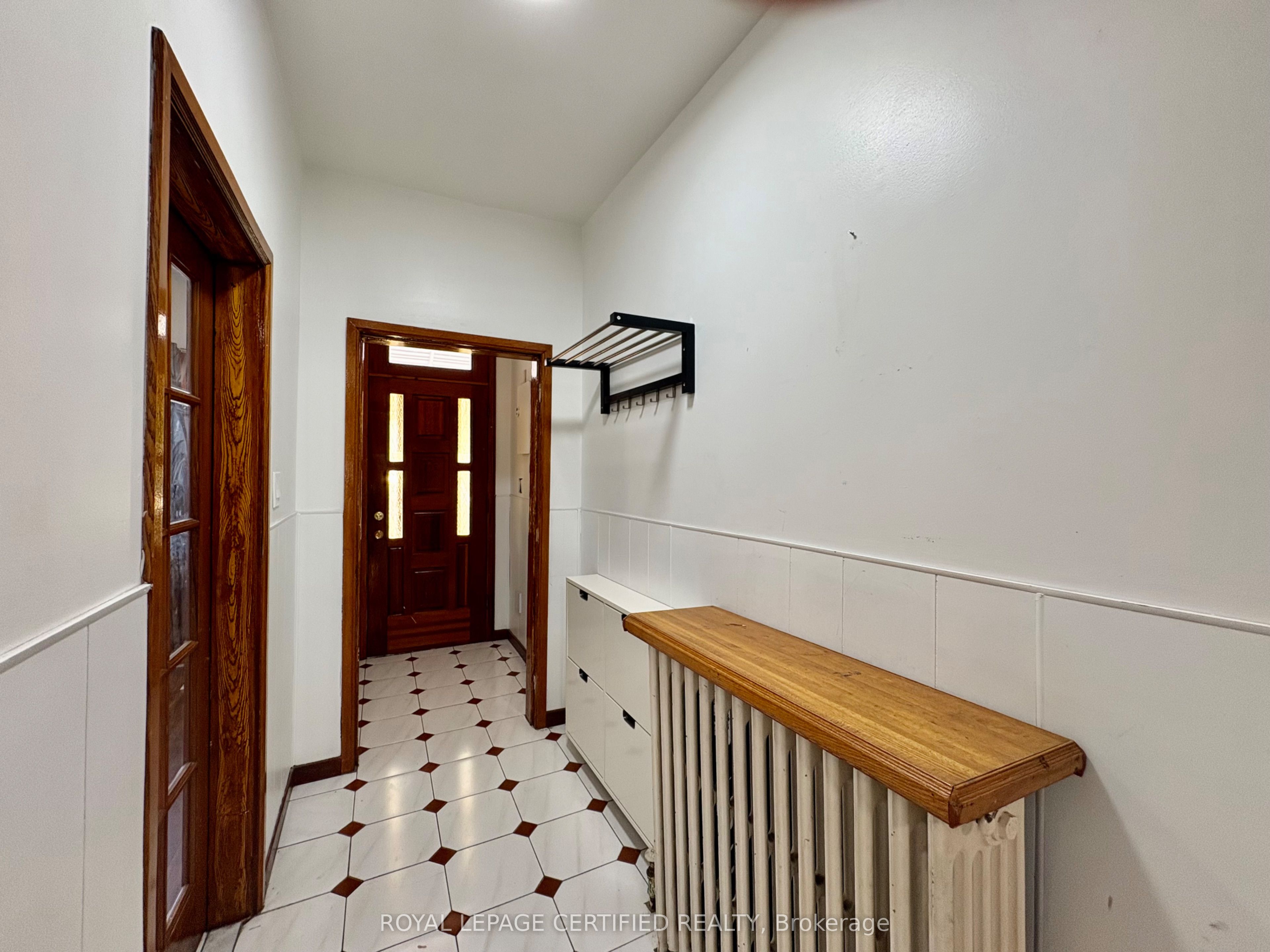 36 Mitchell Avenue, Toronto, ON M6J 1B9 photo 2