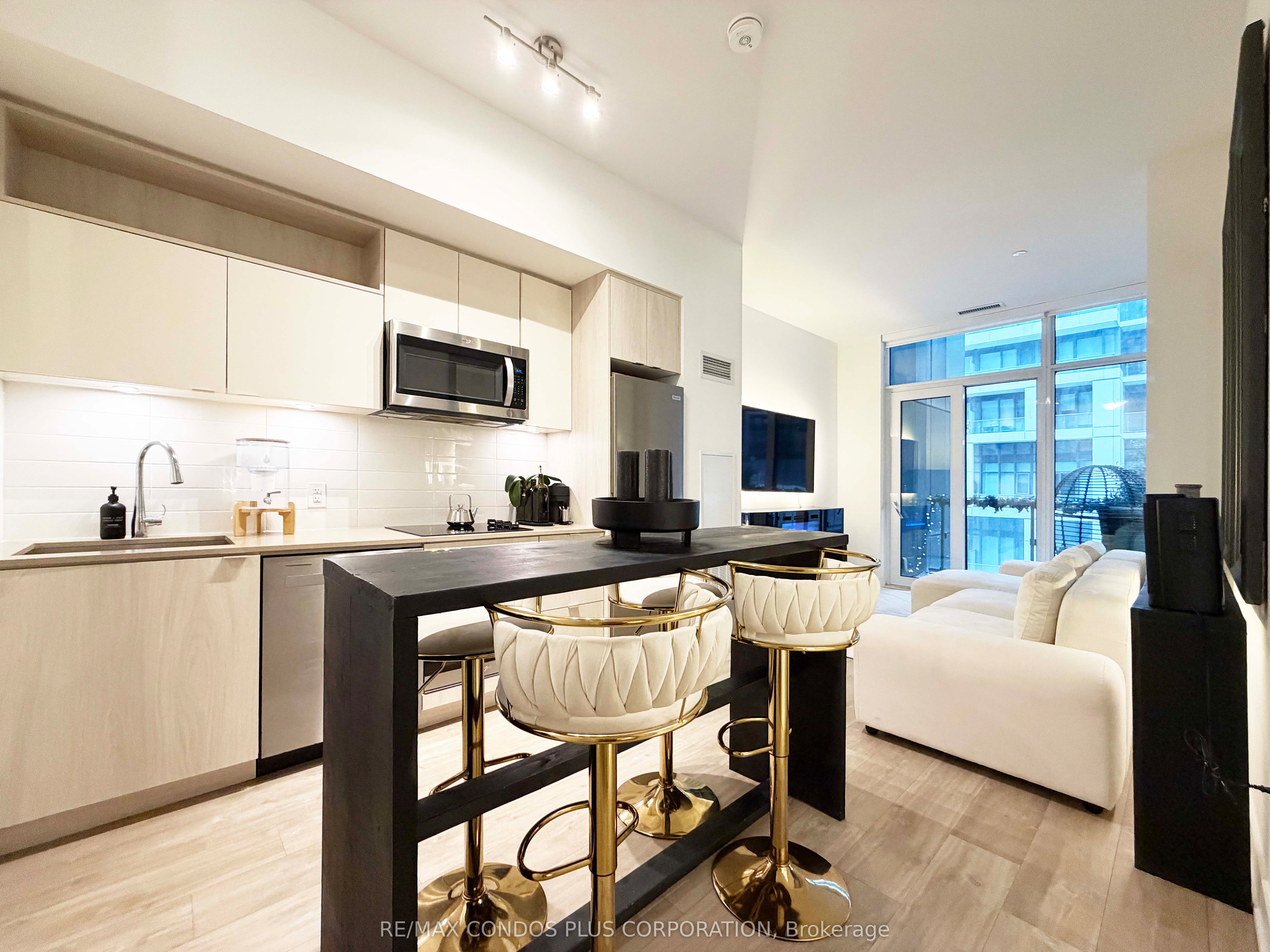 60 Princess Street 1113, Toronto, ON M5A 2C7 photo 5