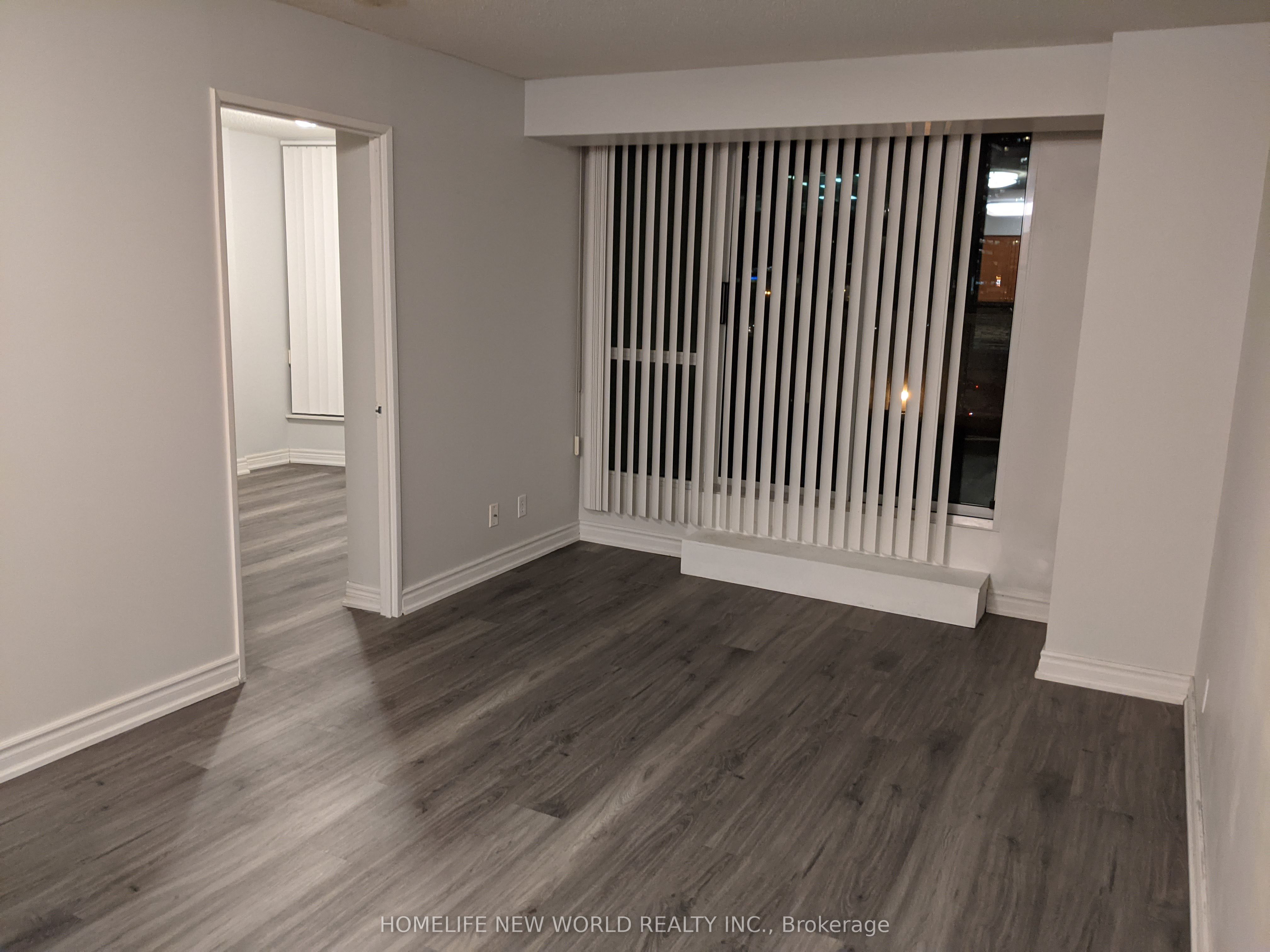 23 Hollywood Avenue 603, Toronto, ON M2N 7L8