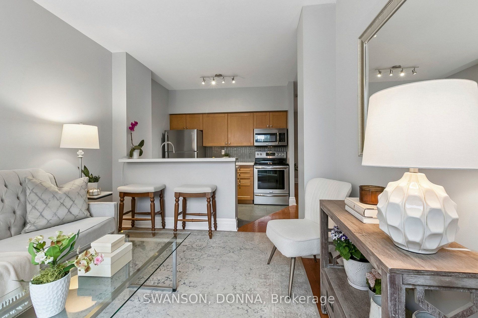 111 Merton Street 303, Toronto, ON M4S 3A7 photo 2