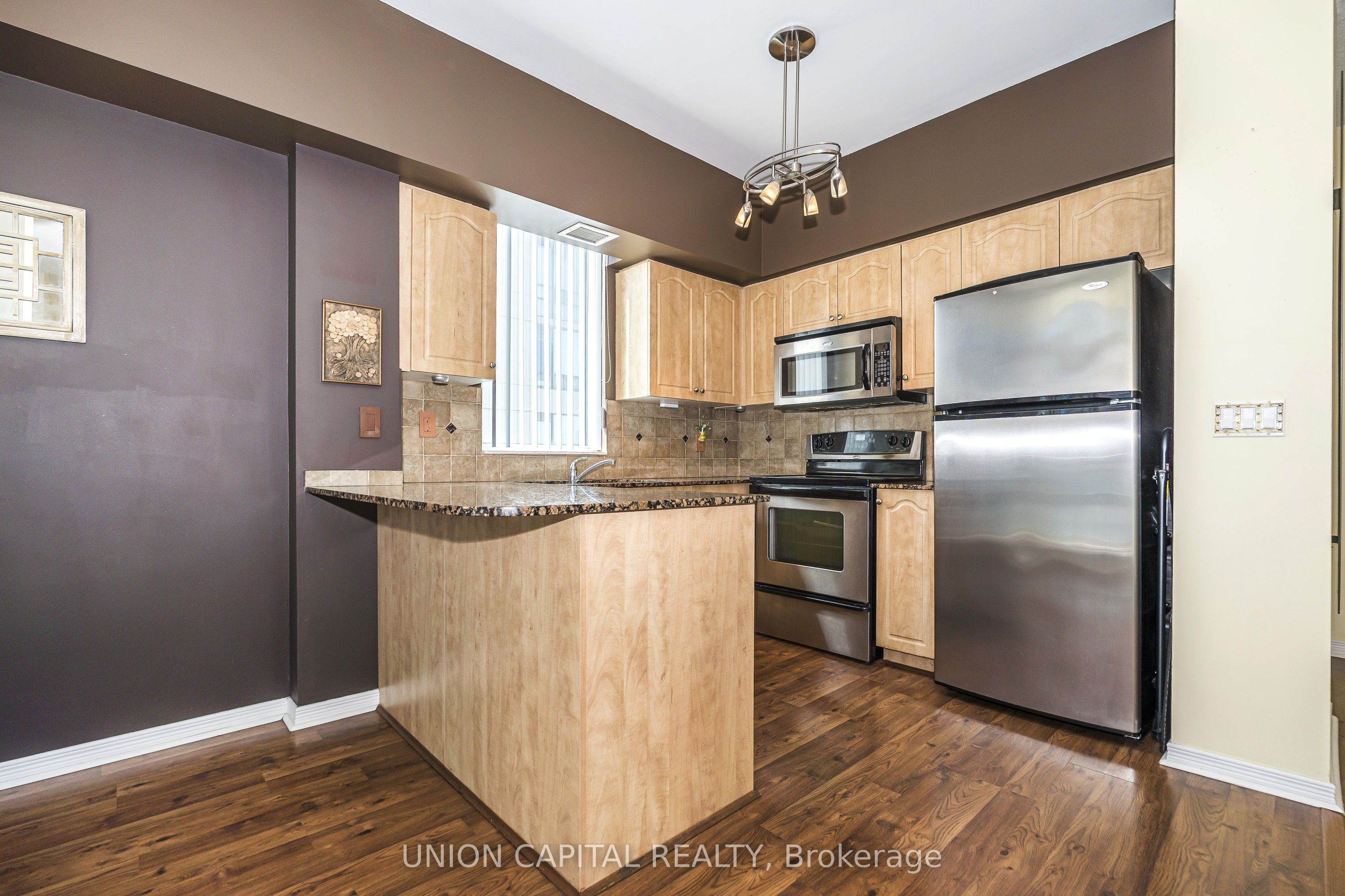 509 Beecroft Road 2002, Toronto, ON M2N 0A3 photo 3