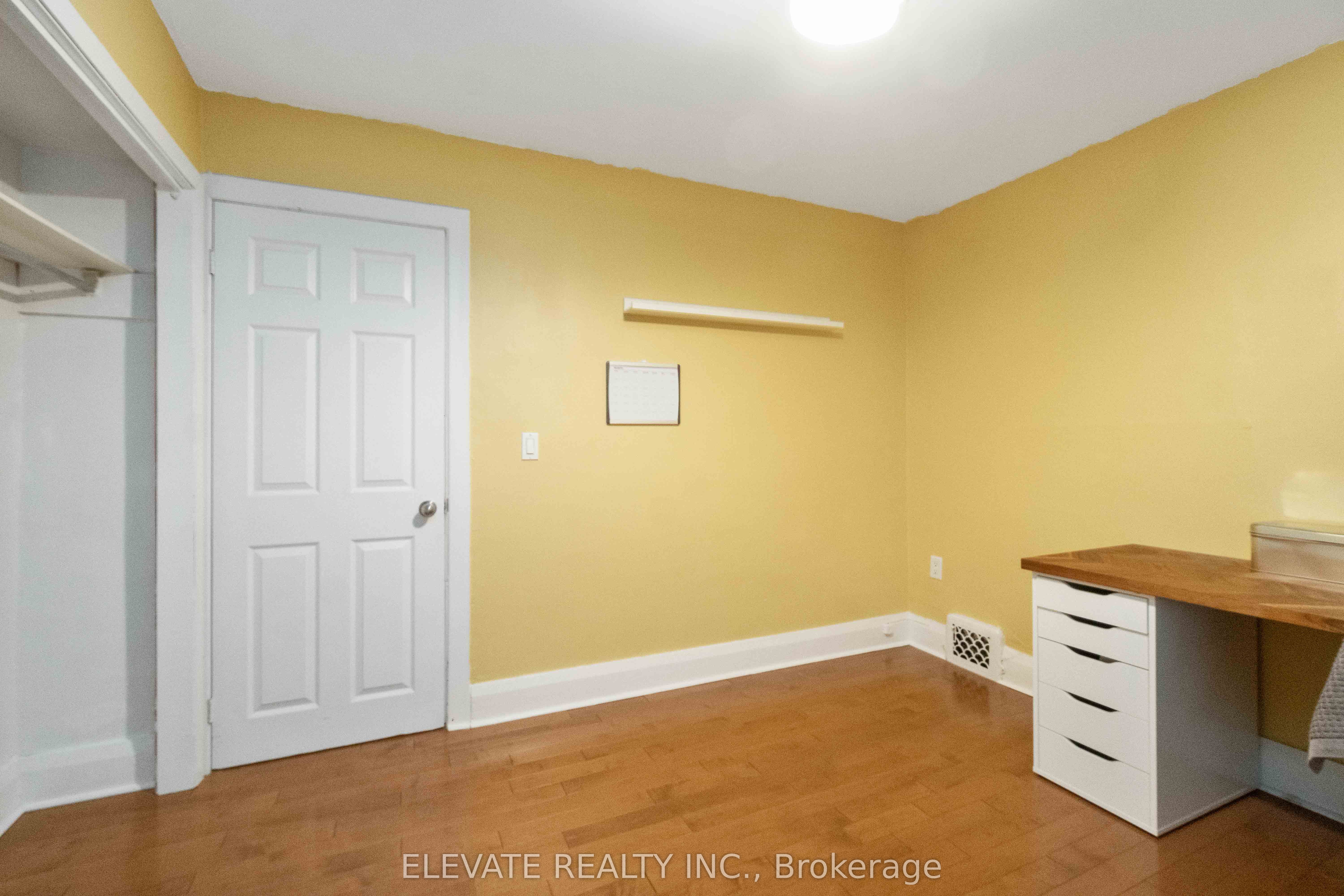 70 Rogers Road, Toronto, ON M6E 1P1 photo 2