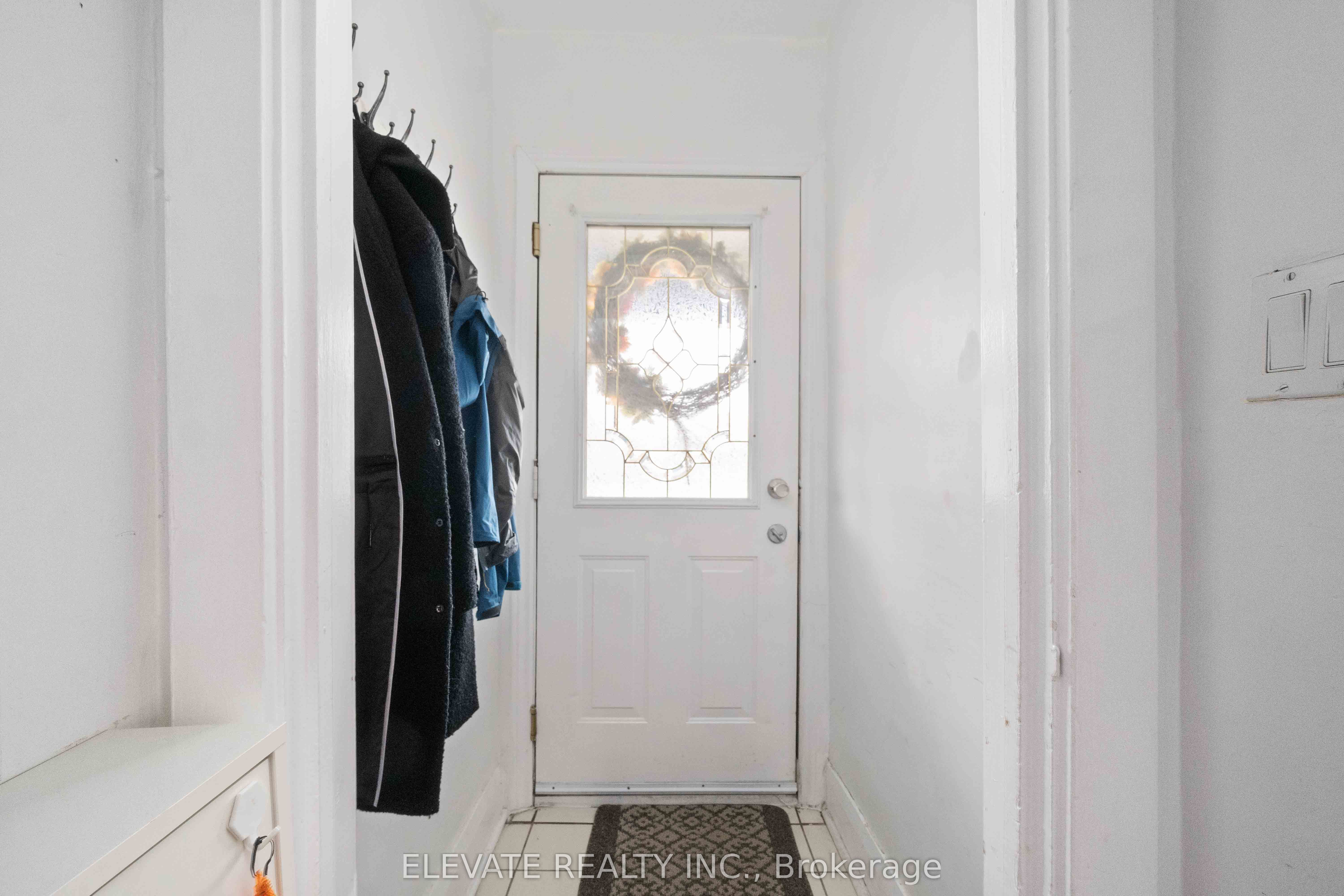 70 Rogers Road, Toronto, ON M6E 1P1 photo 3