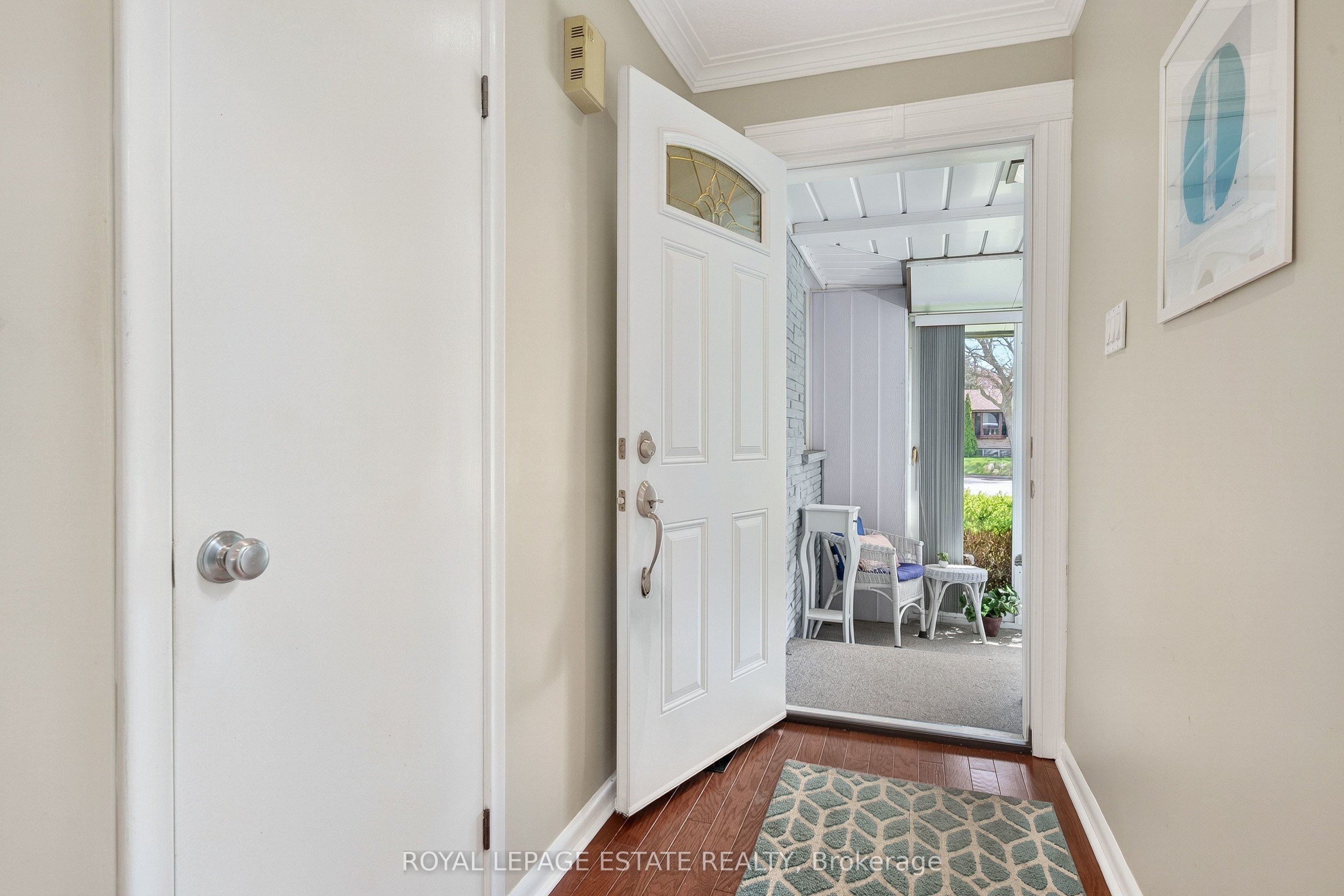 8 Wallbridge Court, Toronto, ON M2R 1W1 photo 5