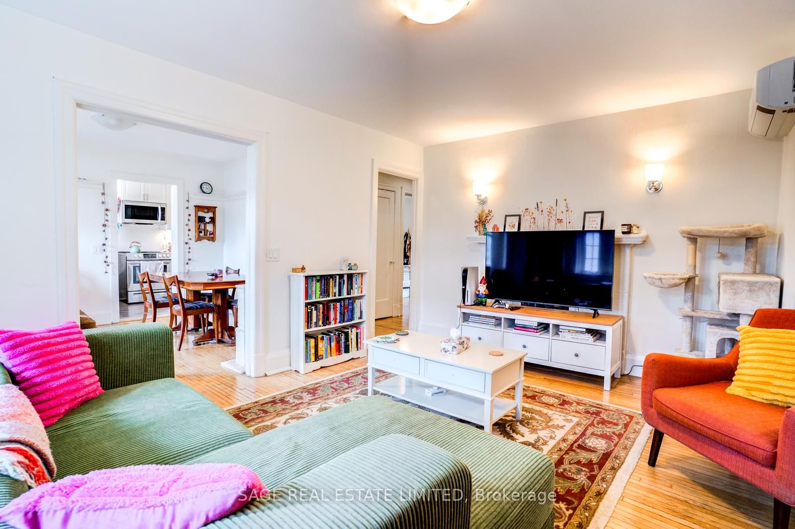 48 Lawton Boulevard 15, Toronto, ON M4V 1Z5 photo 3
