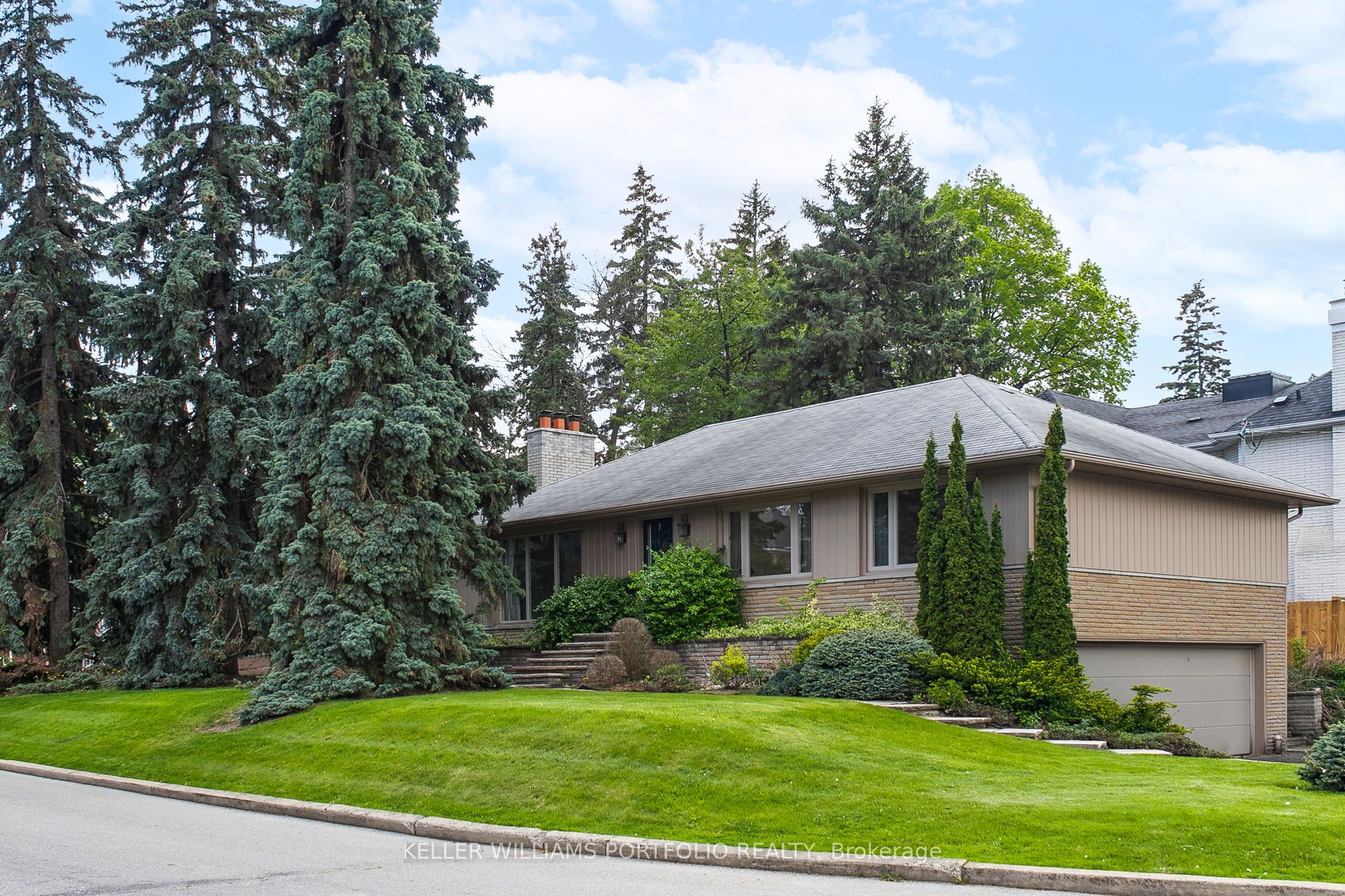 29 Winlock Park, Toronto, ON M2M 1Z1 photo 3