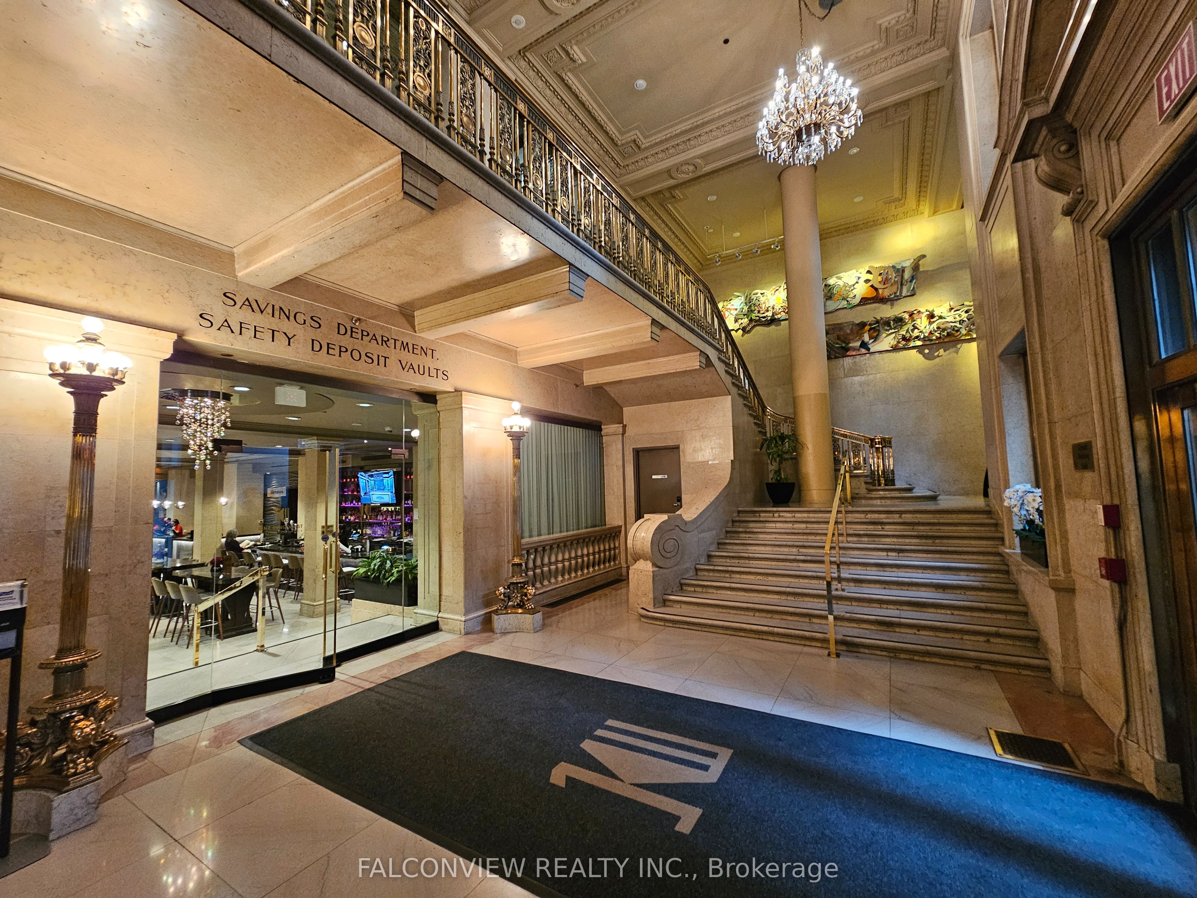 1 King Street W 4606, Toronto, ON M5H 1A1 photo 2