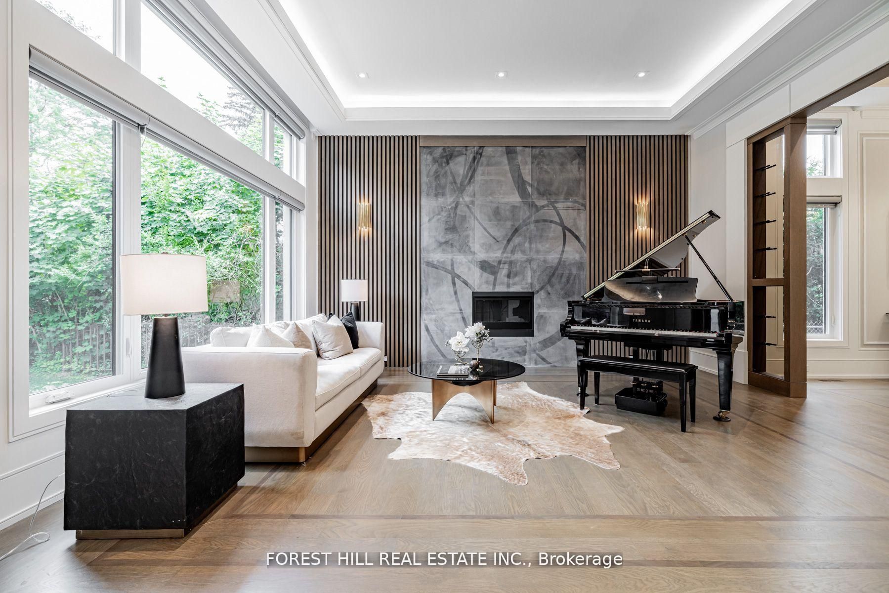 49 Ravenscroft Circle, Toronto, ON M2K 1K1 photo 3