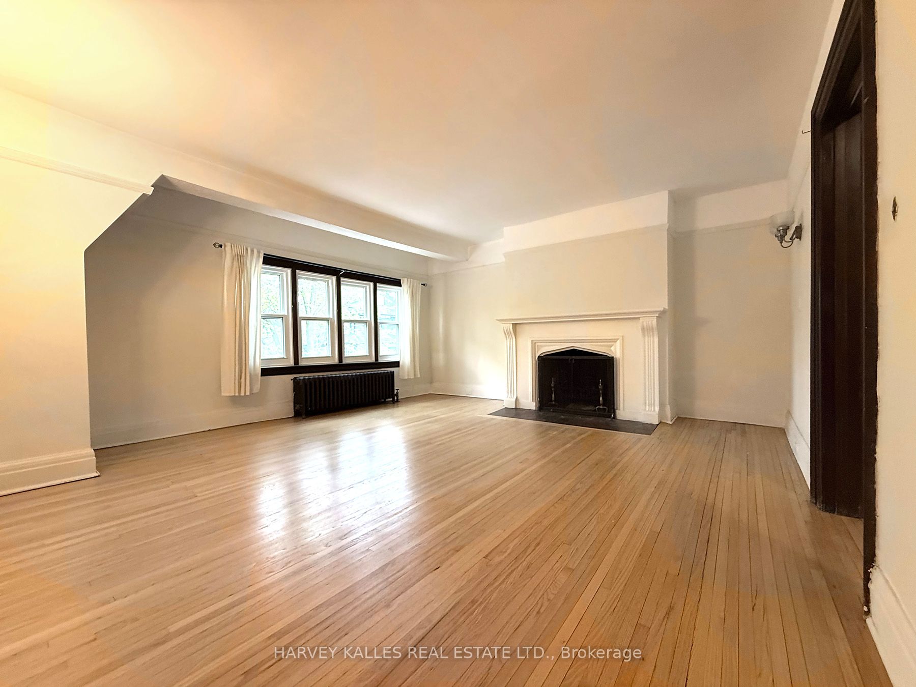42 Glencairn Avenue B, Toronto, ON M4R 1M5 photo 4