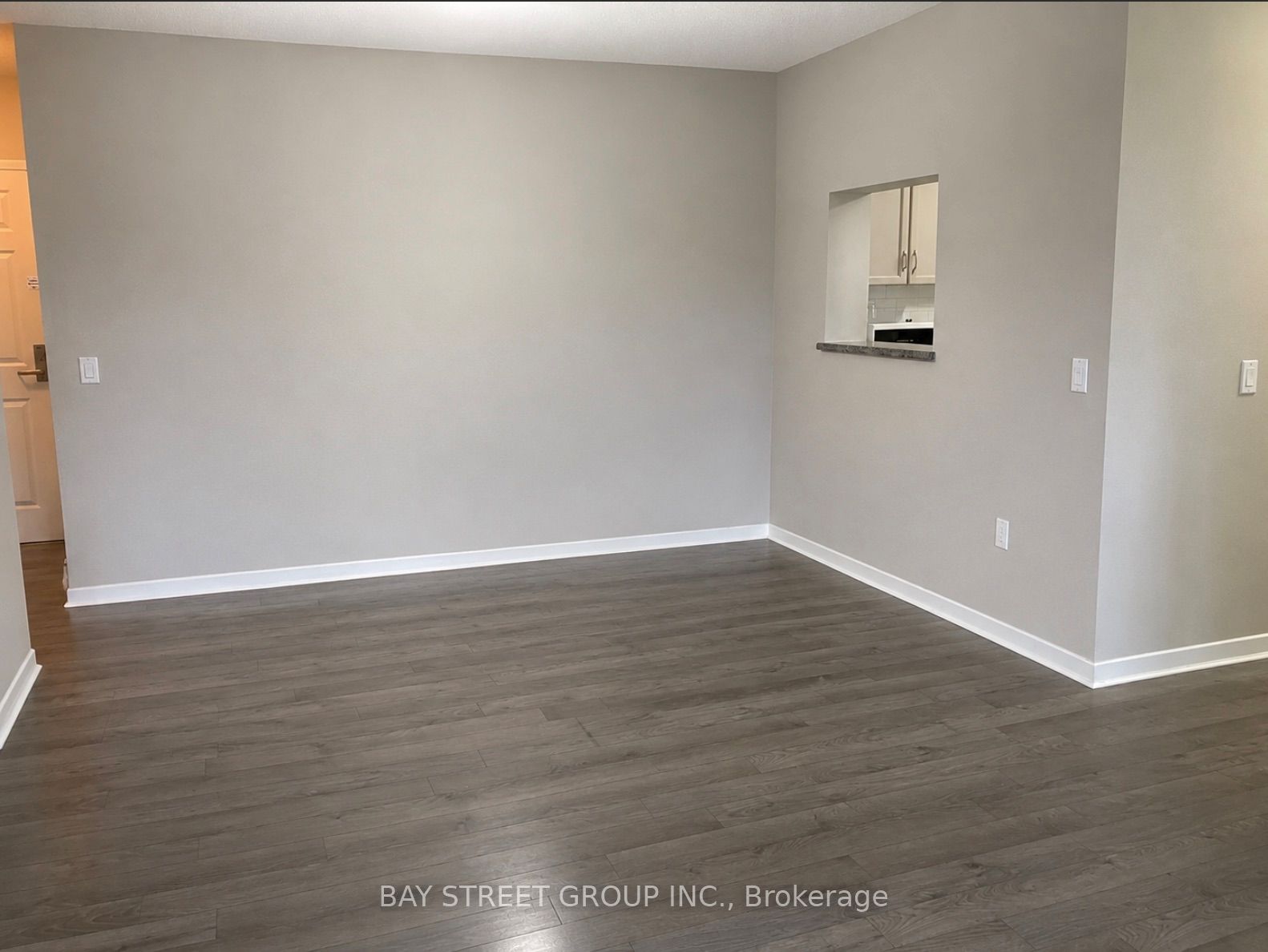 284 Bloor Street W 902, Toronto, ON M5S 3B8 photo 2