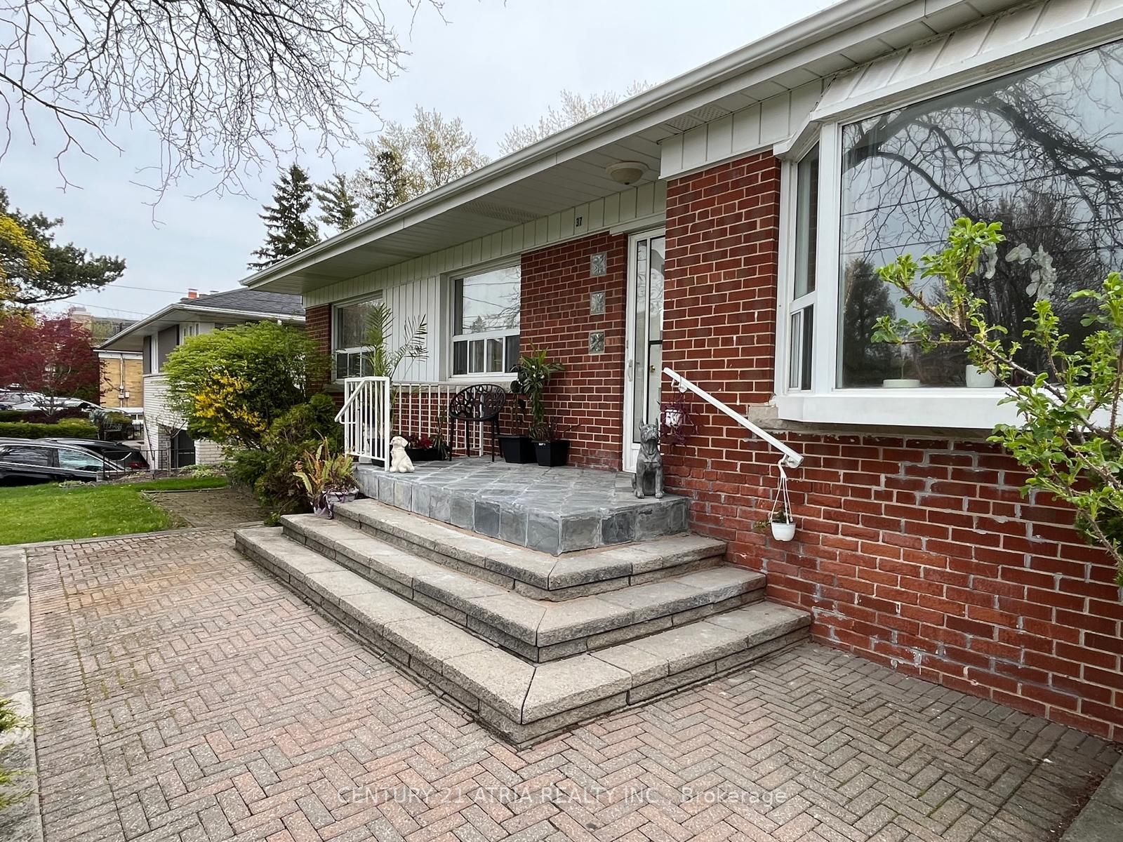 37 Tefley Road, Toronto, ON M2M 1C5 photo 3