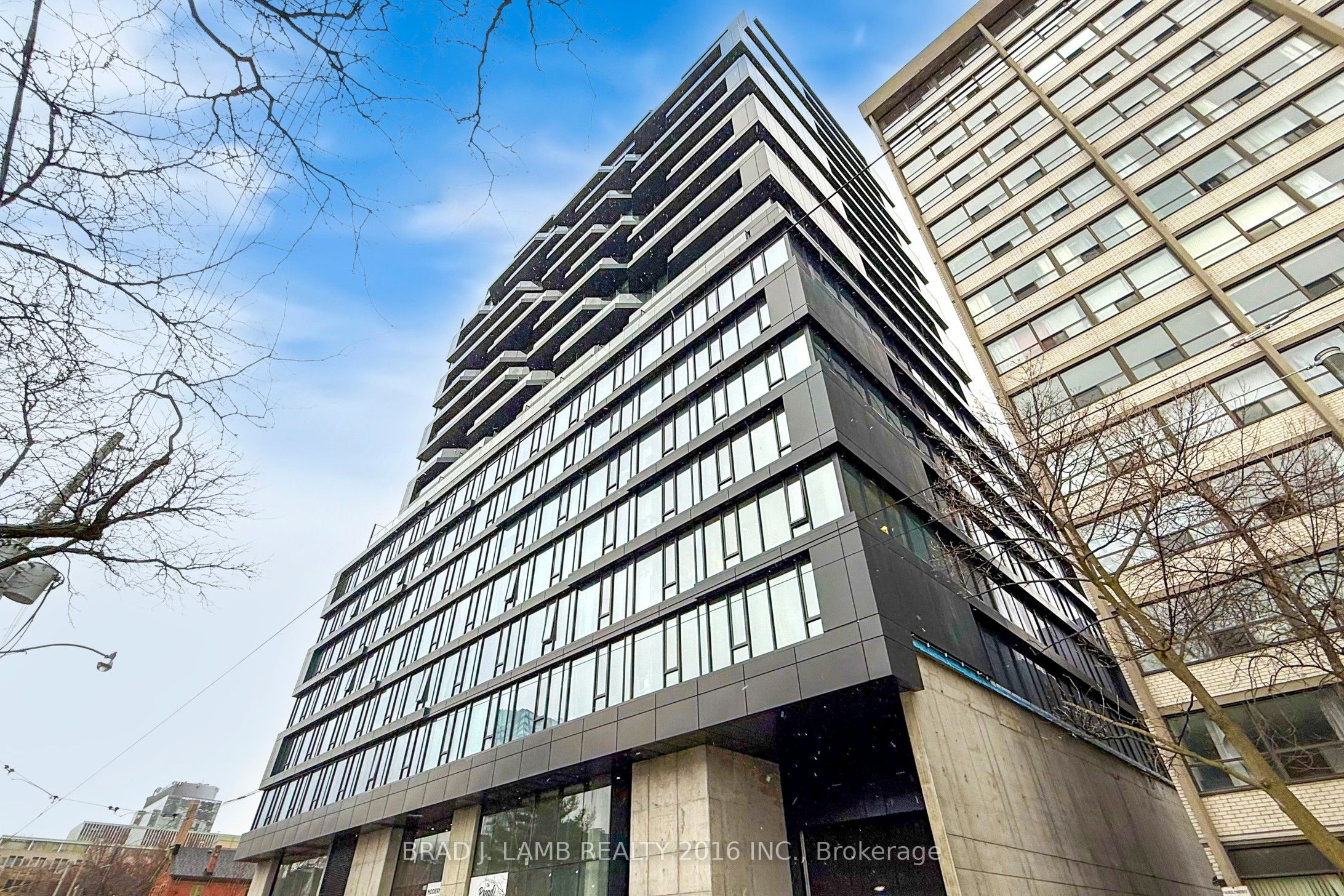 195 McCaul Street 1403, Toronto, ON M5T 0E5