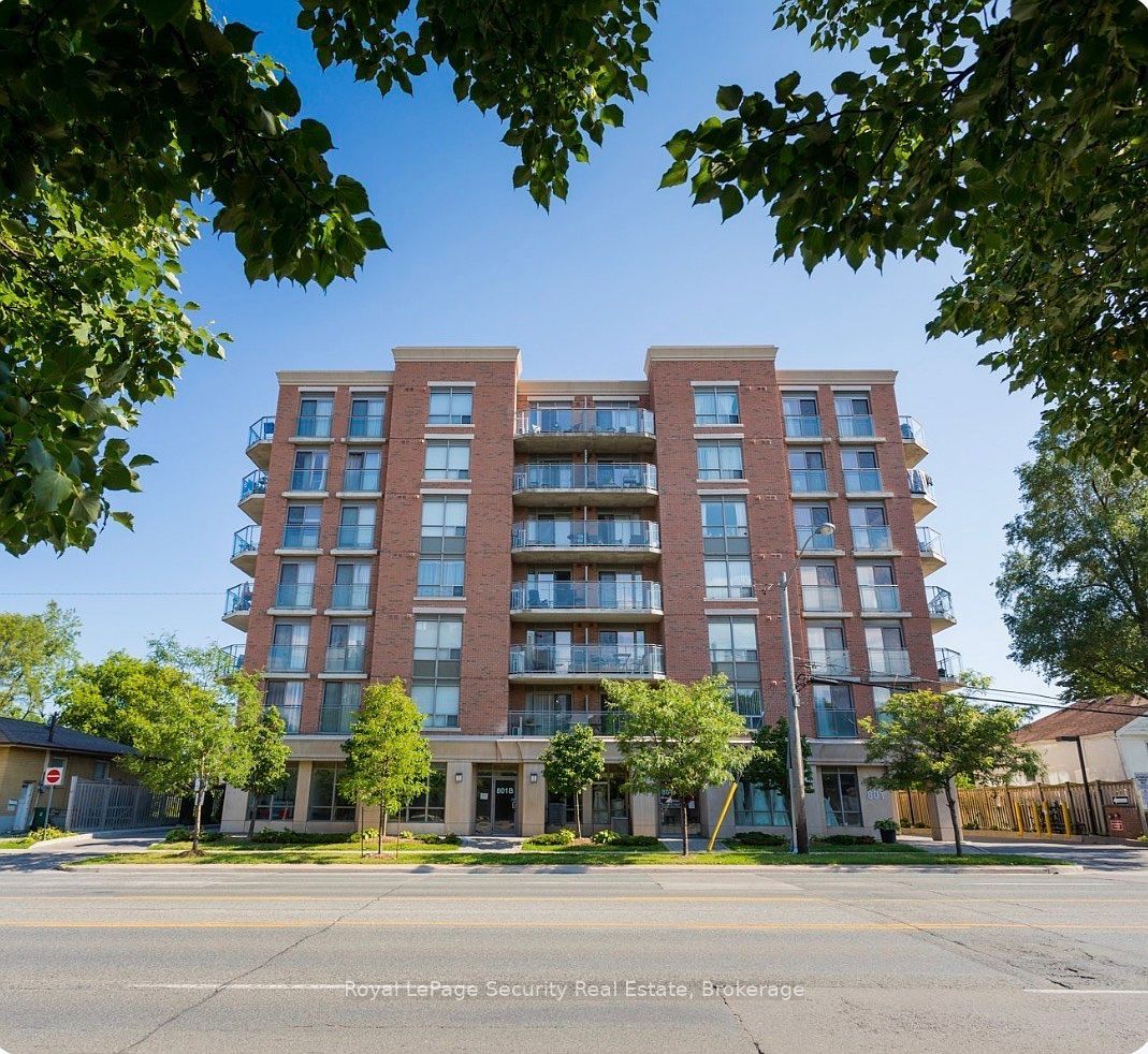 801 Sheppard Avenue 310, Toronto, ON M3H 0A8