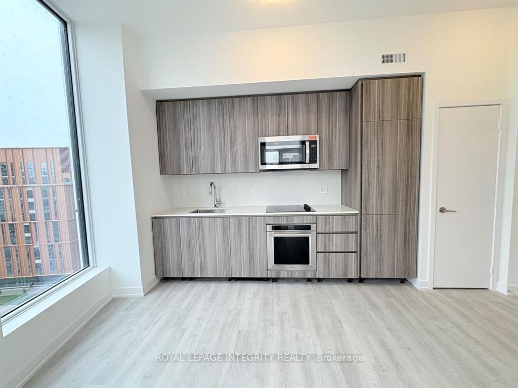 15 Richardson Street 1305, Toronto, ON M5A 0Y5 photo 2