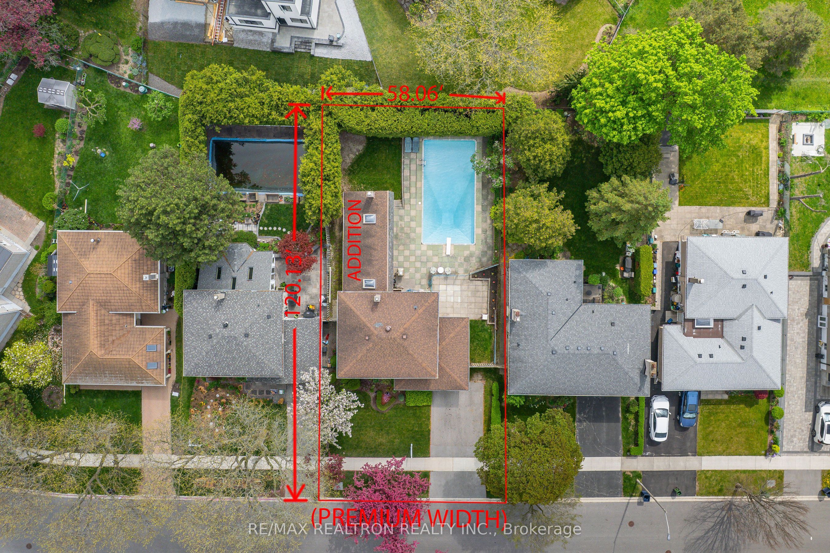 85 Clansman Boulevard, Toronto, ON M2H 1X7 photo 2