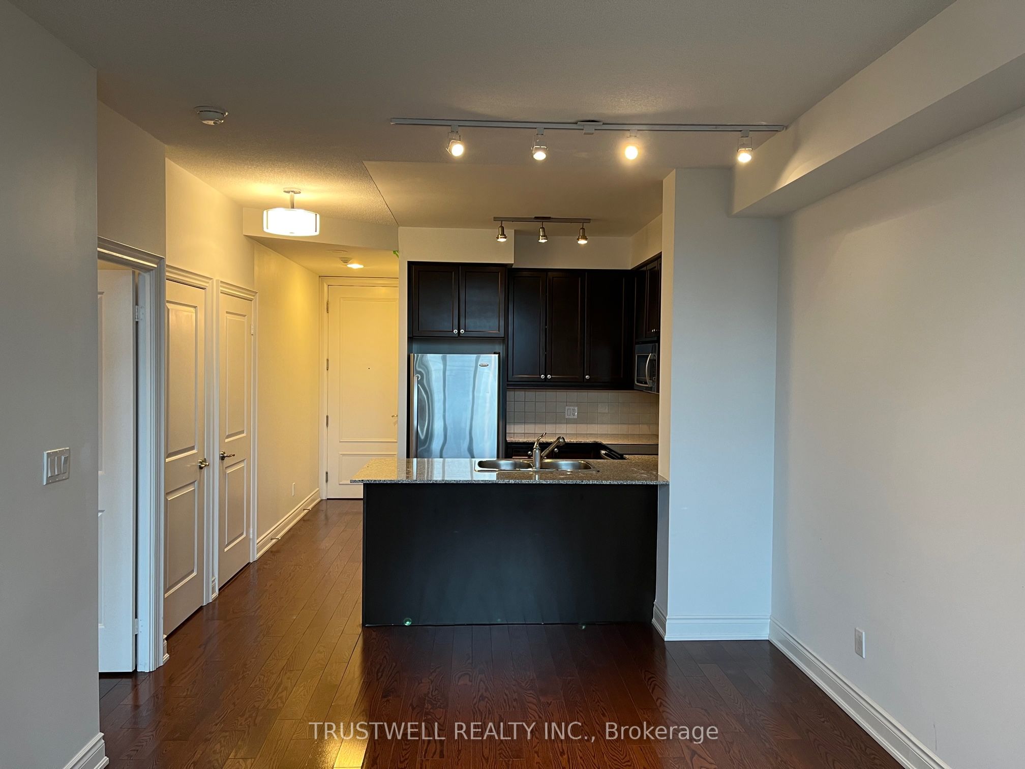 10 Bloorview Place 517, Toronto, ON M2J 0B1 photo 3