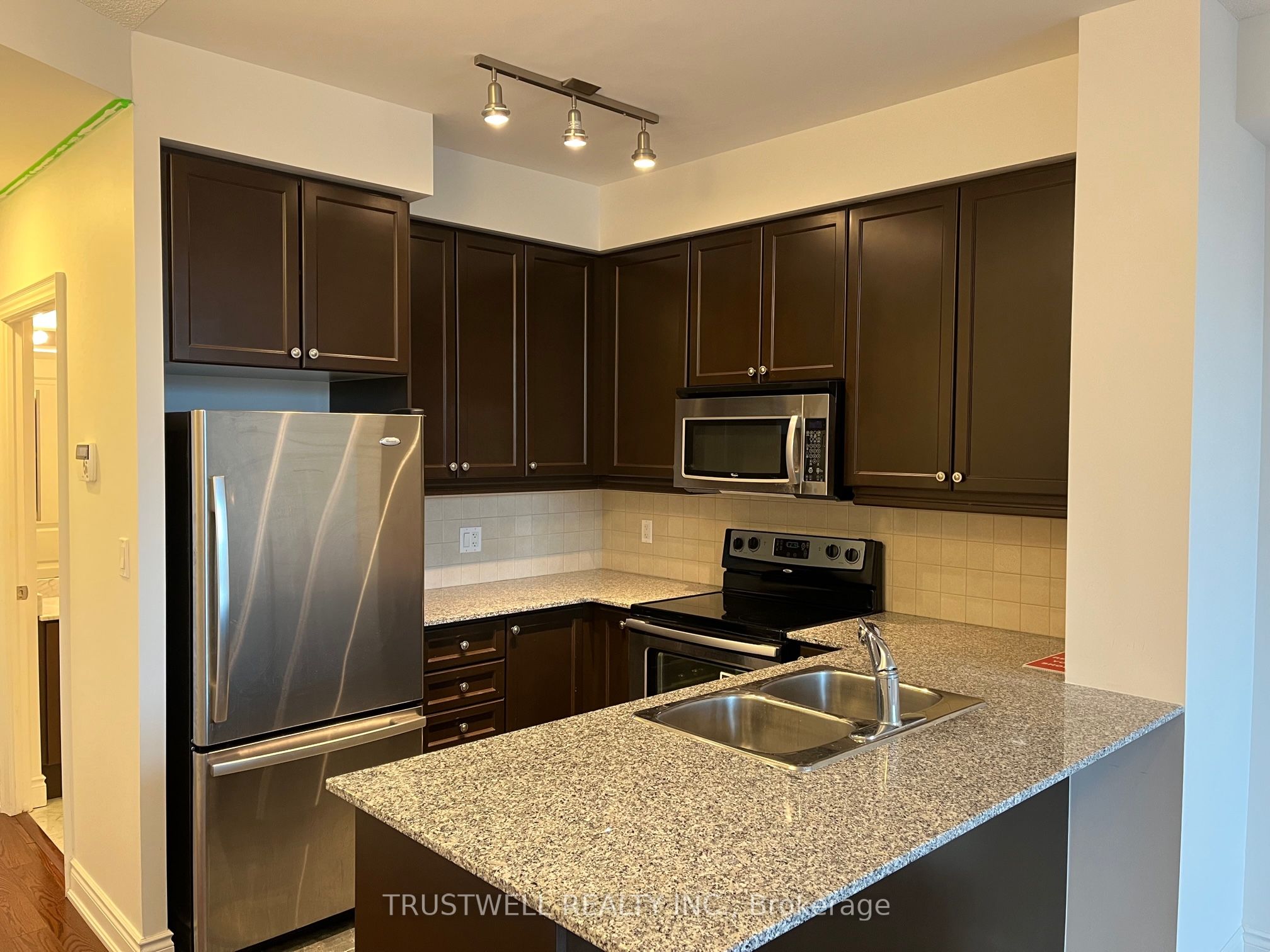 10 Bloorview Place 517, Toronto, ON M2J 0B1 photo 4