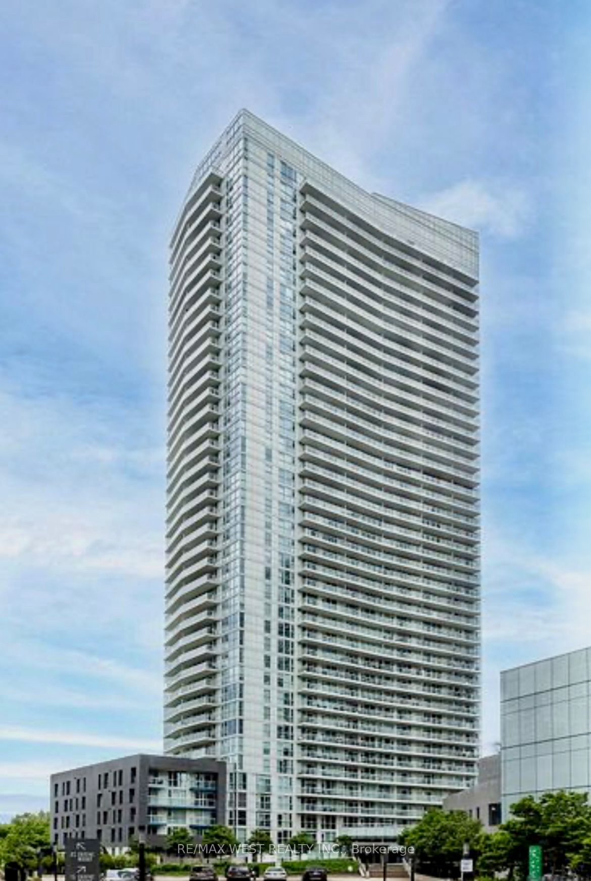 75 Queens Wharf Road 2902, Toronto, ON M5V 0J8
