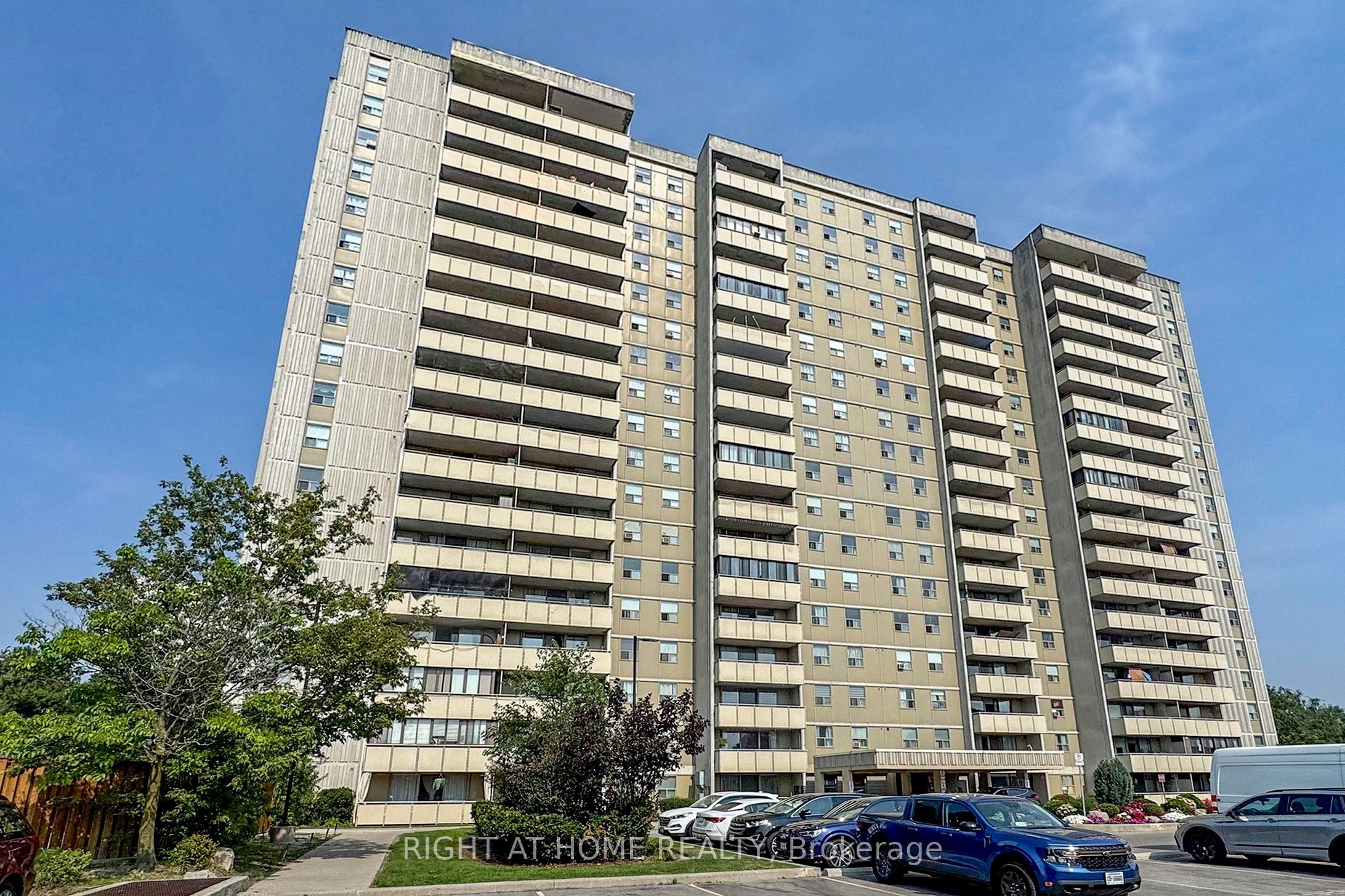 1338 York Mills Road 702, Toronto, ON M3A 3M3