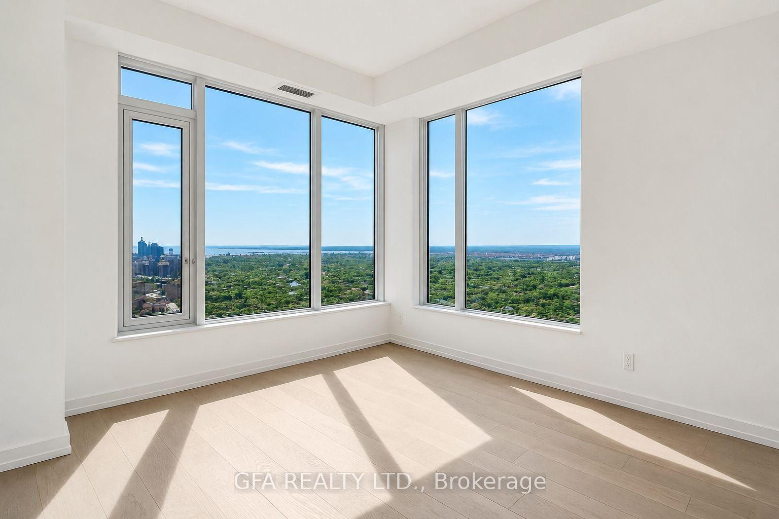 11 Yorkville Avenue 4902, Toronto, ON M4W 0B1 photo 4