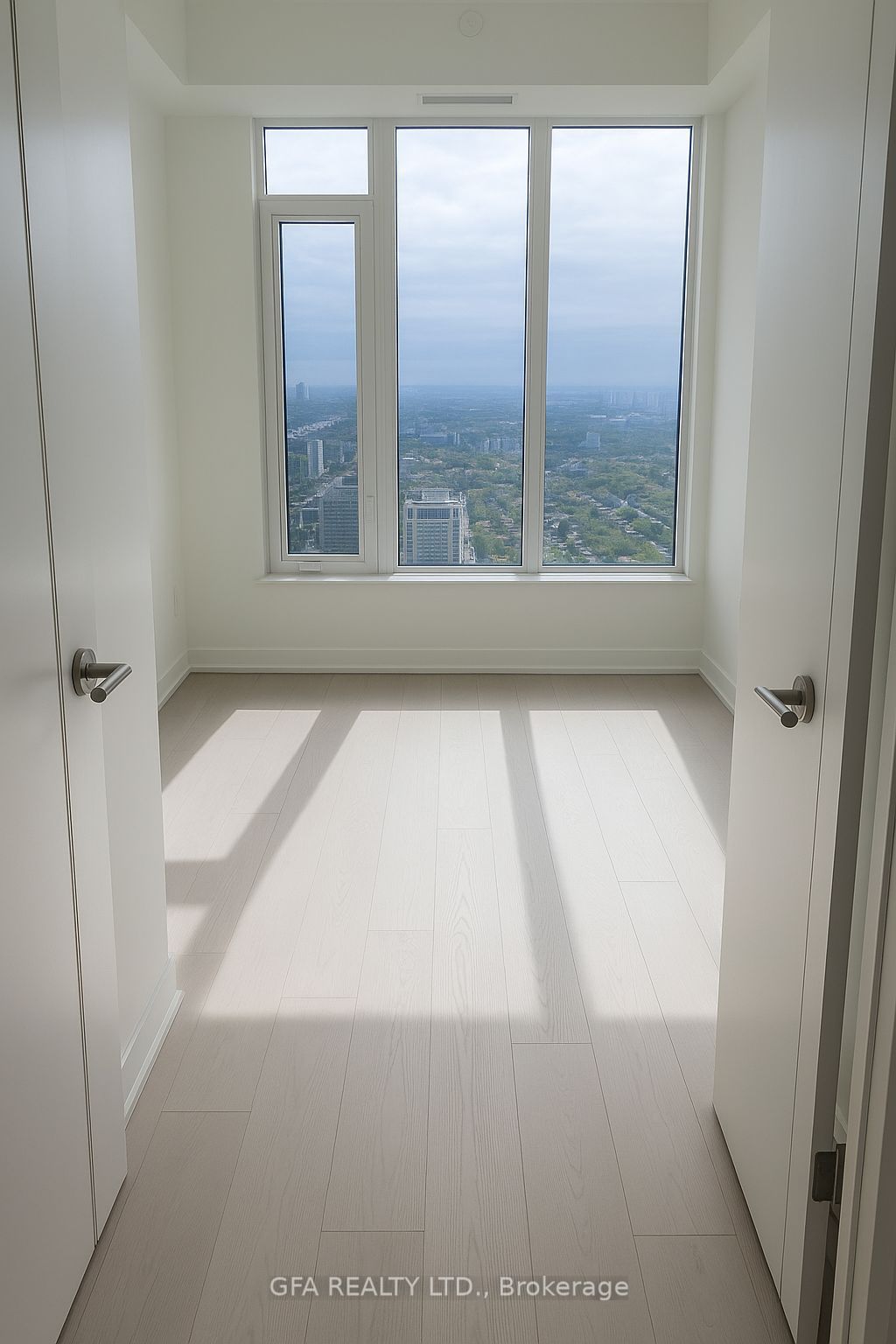 11 Yorkville Avenue 4902, Toronto, ON M4W 0B1 photo 5