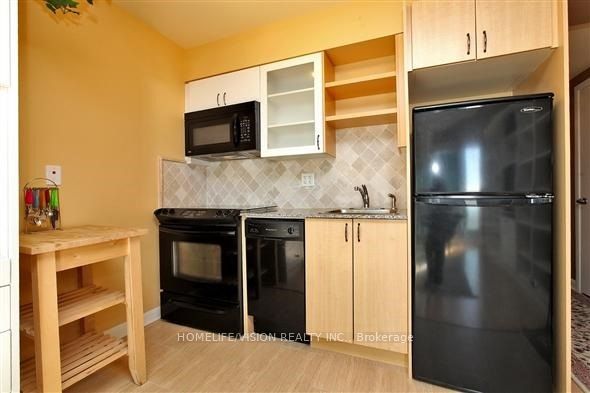 600 Fleet Street 2509, Toronto, ON M5V 1B7 photo 4