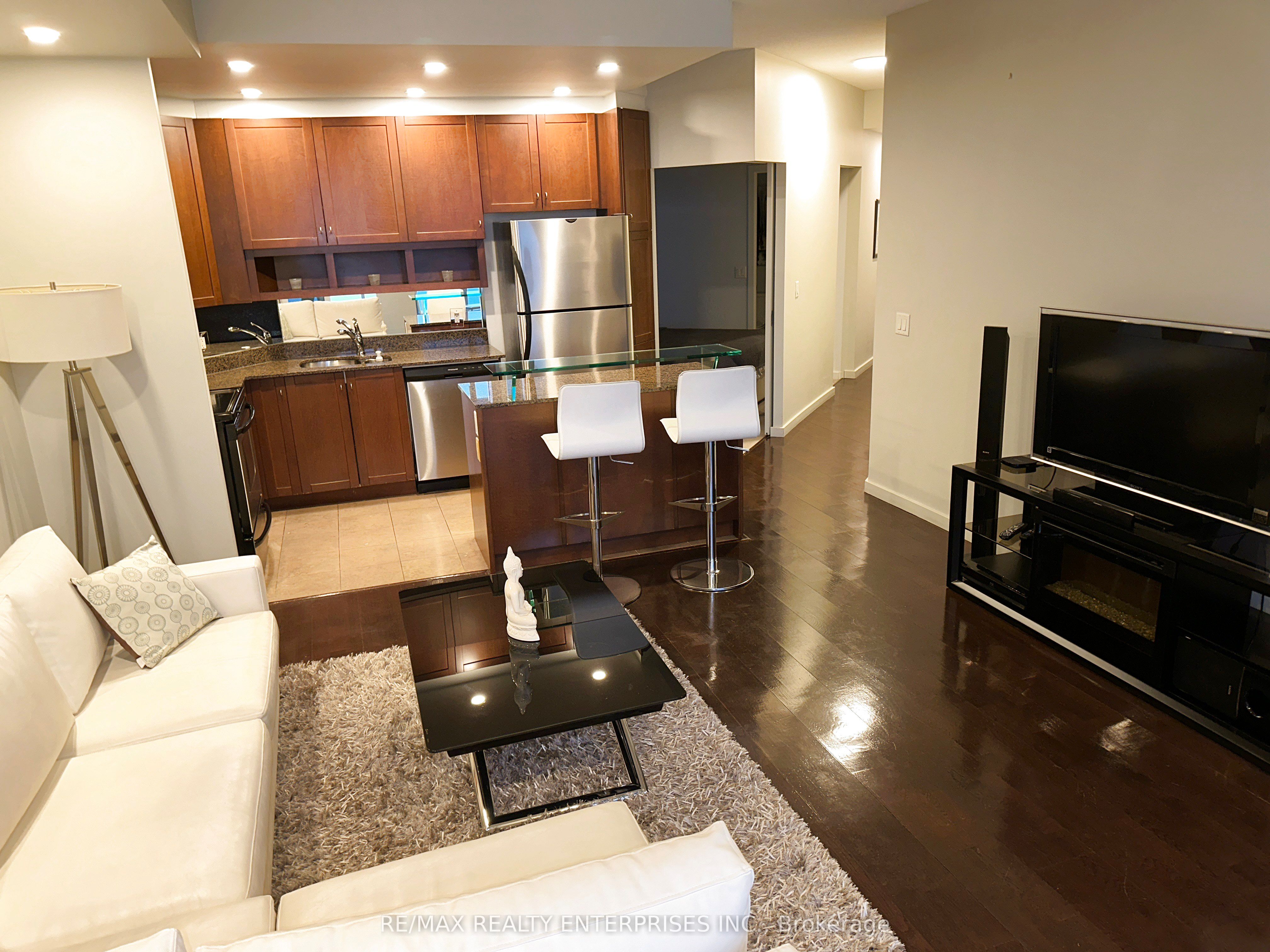 8 York Street 2710, Toronto, ON M5J 2Y2 photo 5