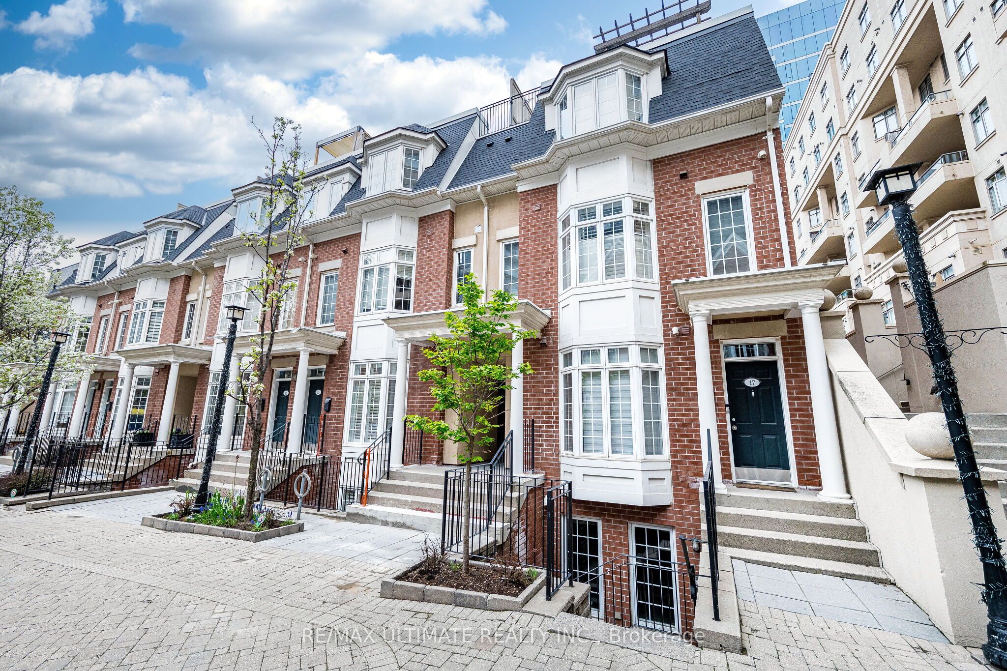 11 Niagara Street 14, Toronto, ON M5V 3N9 photo 3