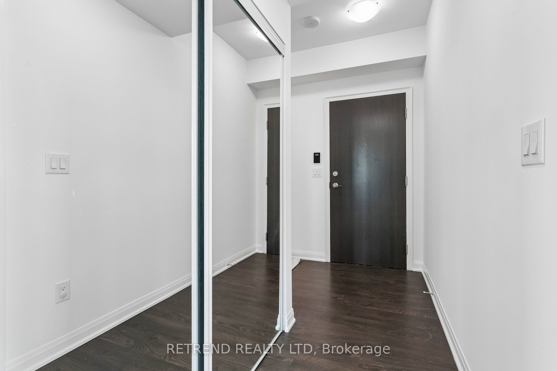 9 Bogert Avenue 2803, Toronto, ON M2N 0H3 photo 4