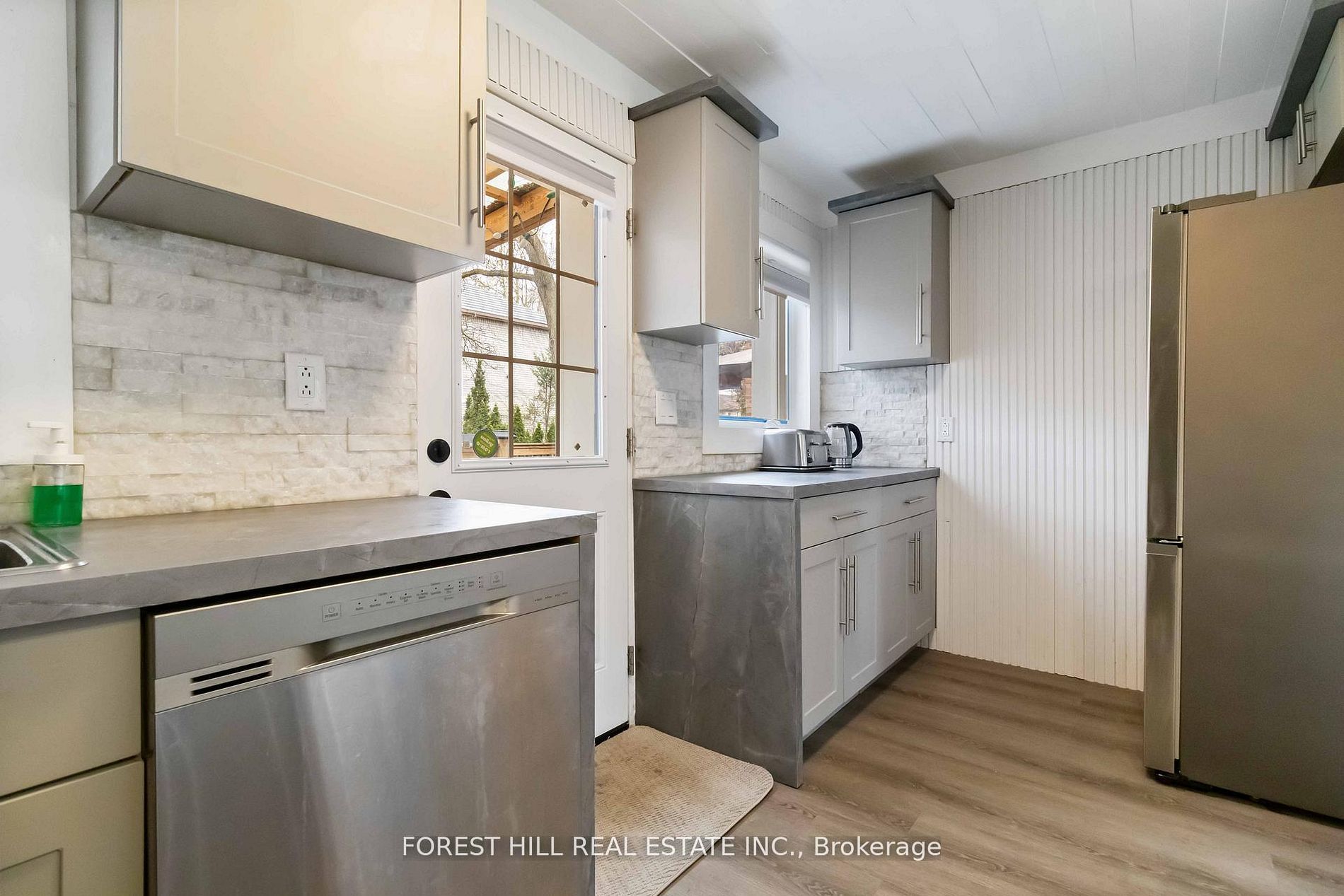 310 Senlac Road, Toronto, ON M2R 1R1 photo 3