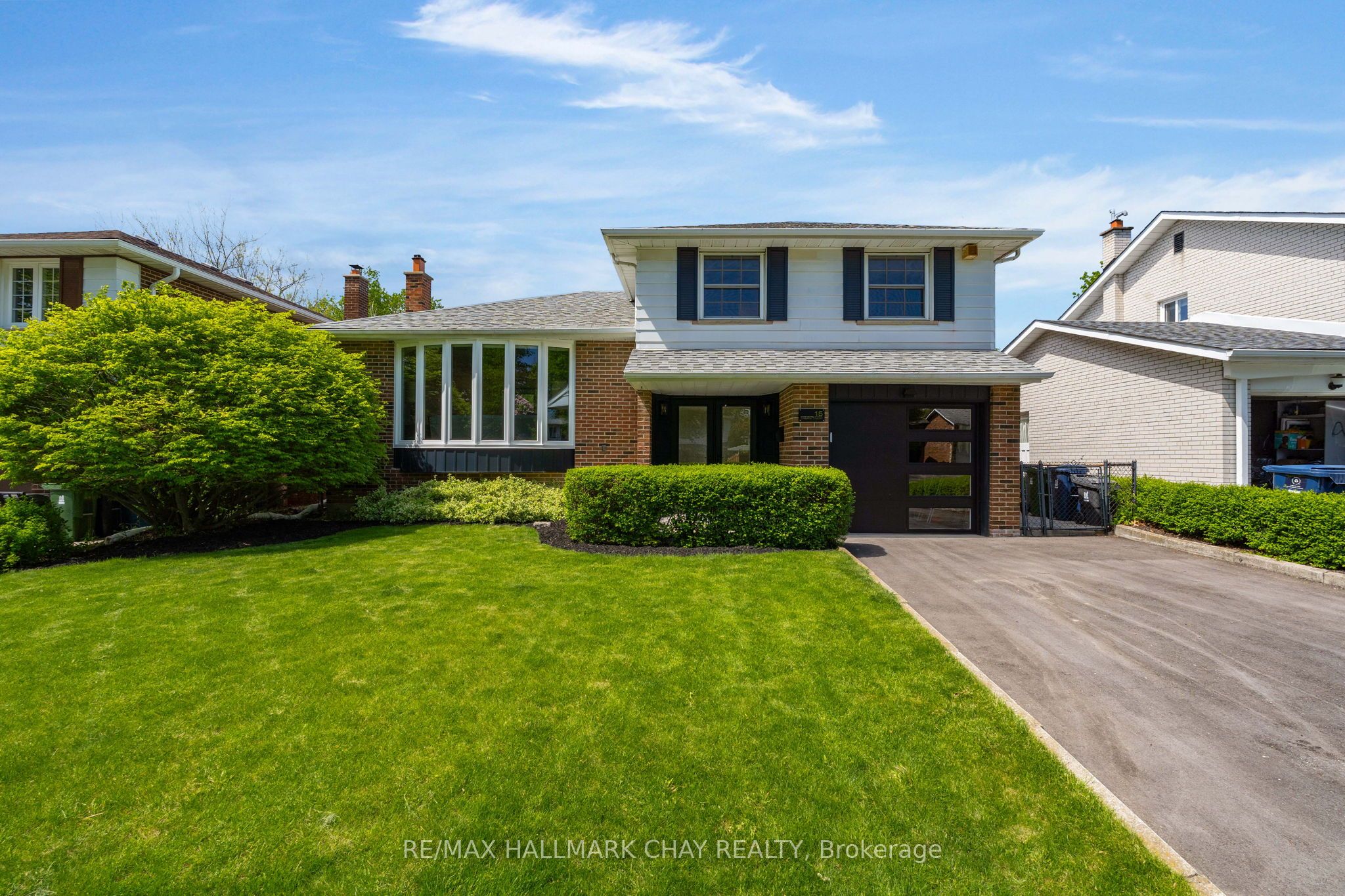 15 Crossbow Crescent, Toronto, ON M2J 3M3