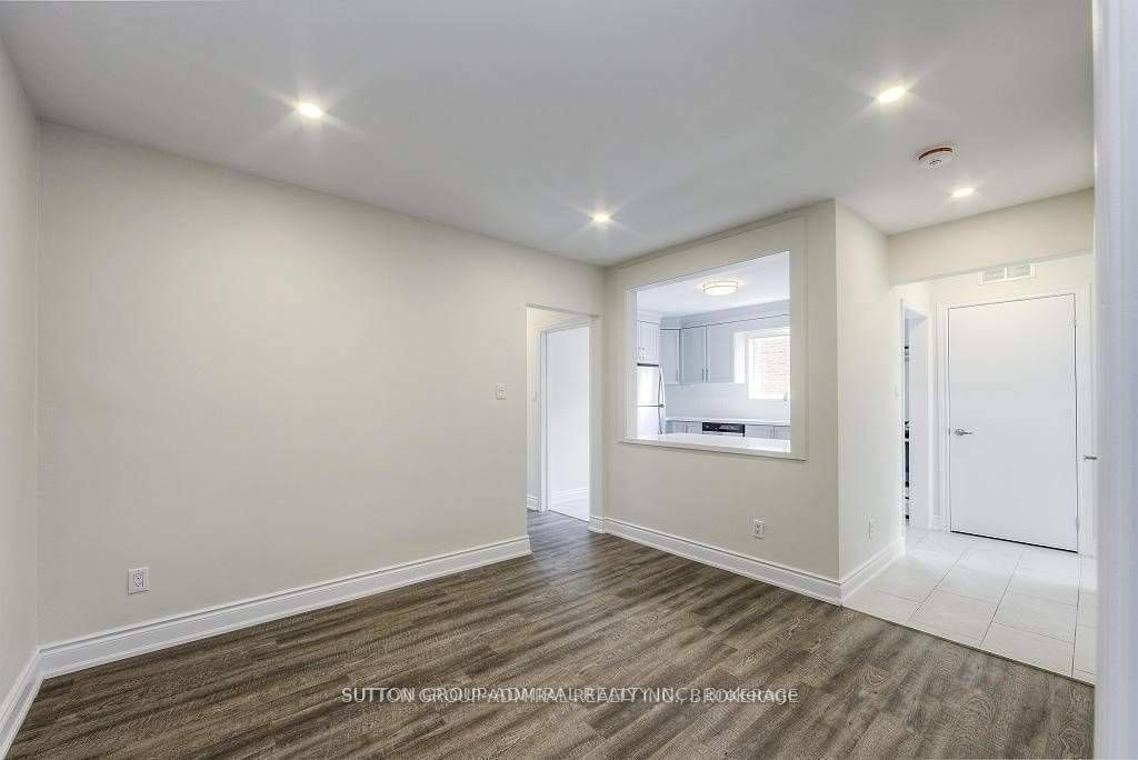 77 Garthdale Court Unit 2, Toronto, ON M3H 5P7 photo 5