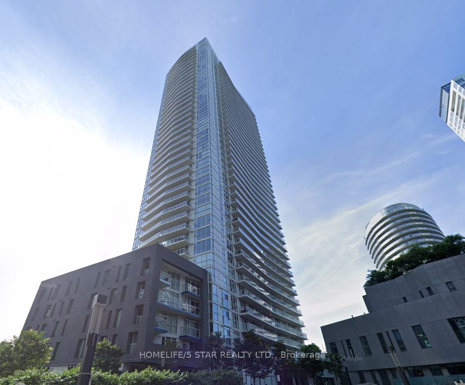 75 QUEENS WHARF Road 910, Toronto, ON M5V 0J8