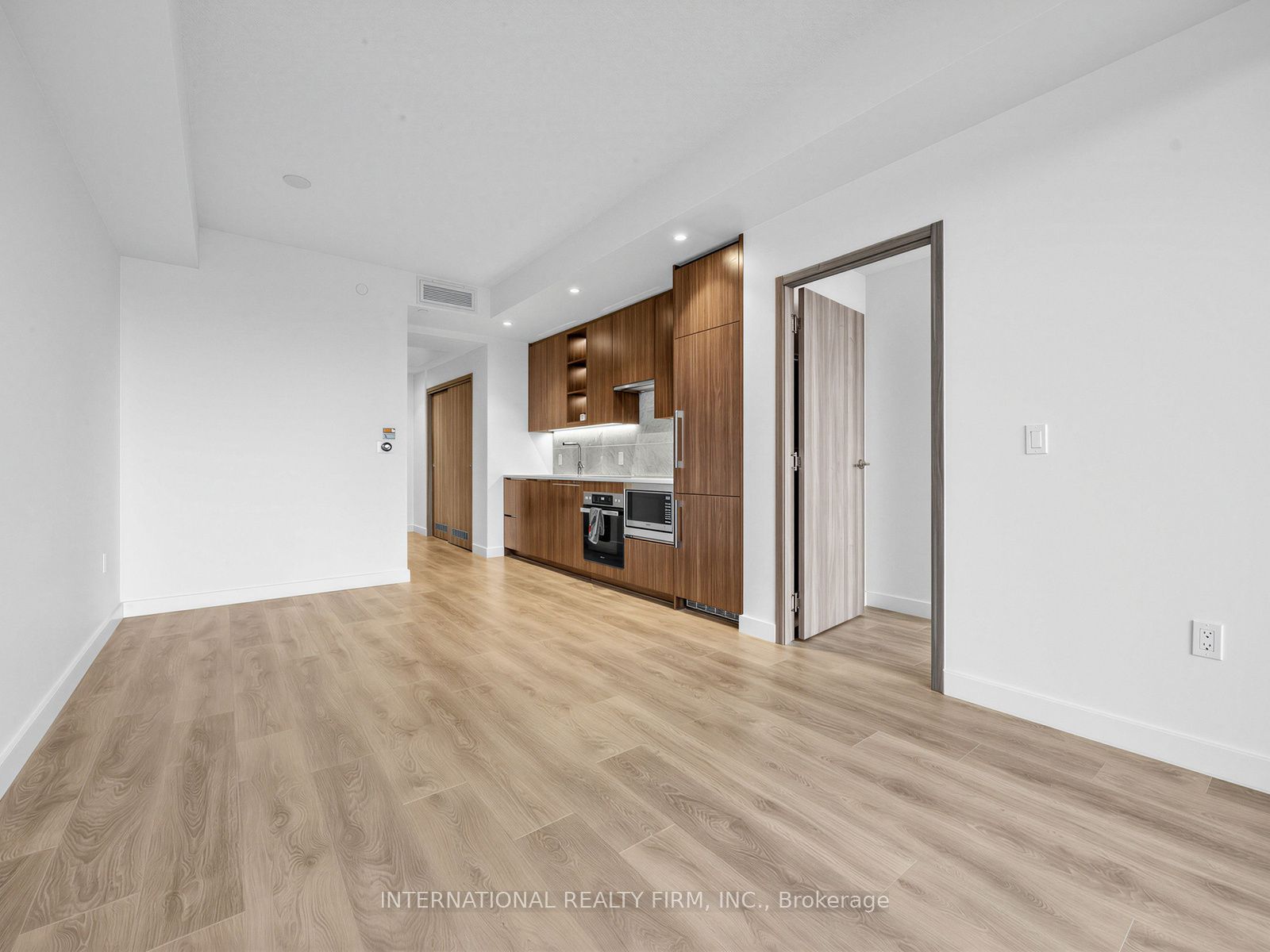 85 McMahon Drive 903, Toronto, ON M2K 0H1 photo 4