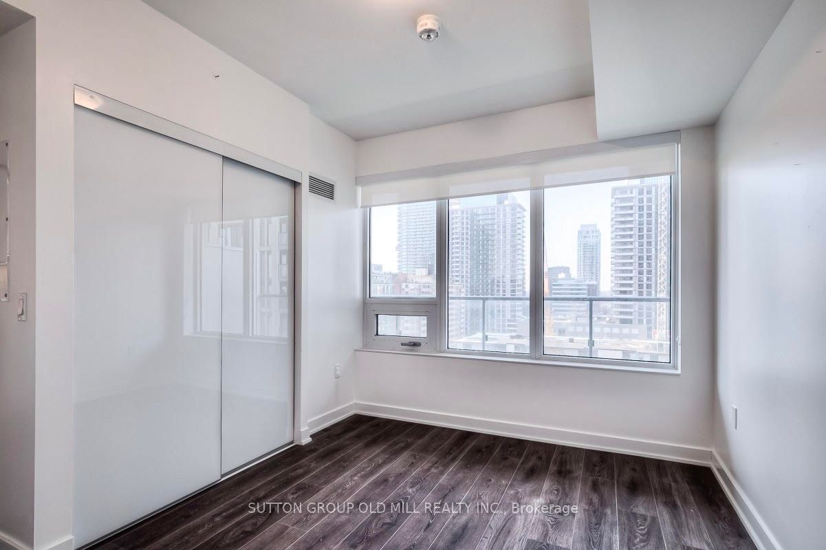 195 Redpath Avenue 1411, Toronto, ON M4P 0E4 photo 5